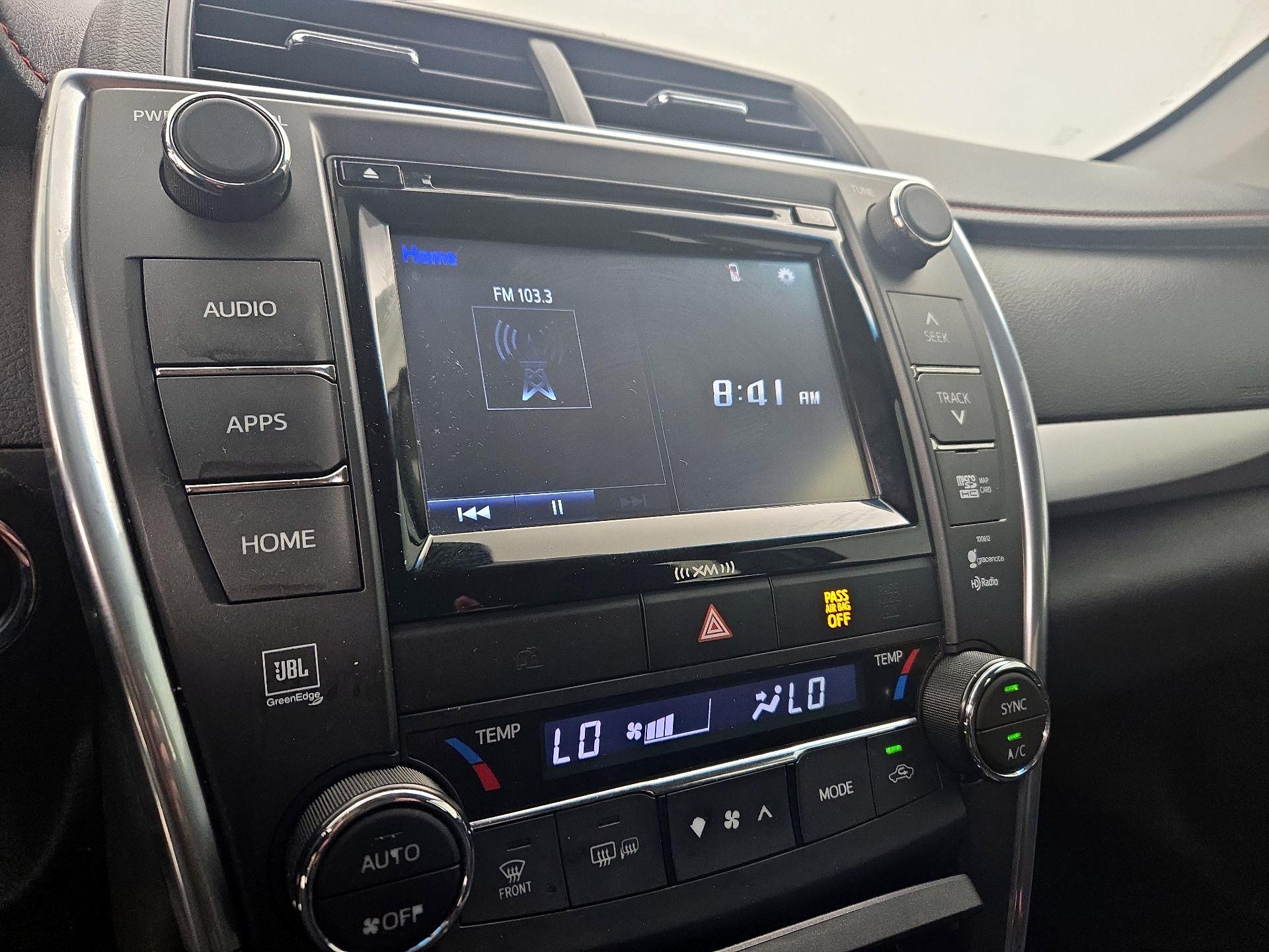 Thumbnail: 2017 Toyota Camry - 15