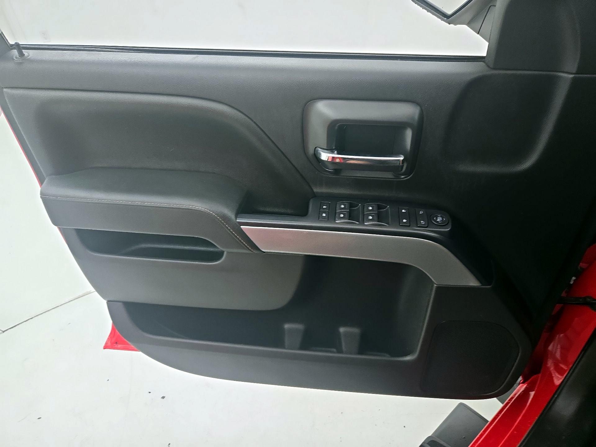 Thumbnail: 2016 Chevrolet Silverado 1500 - 12