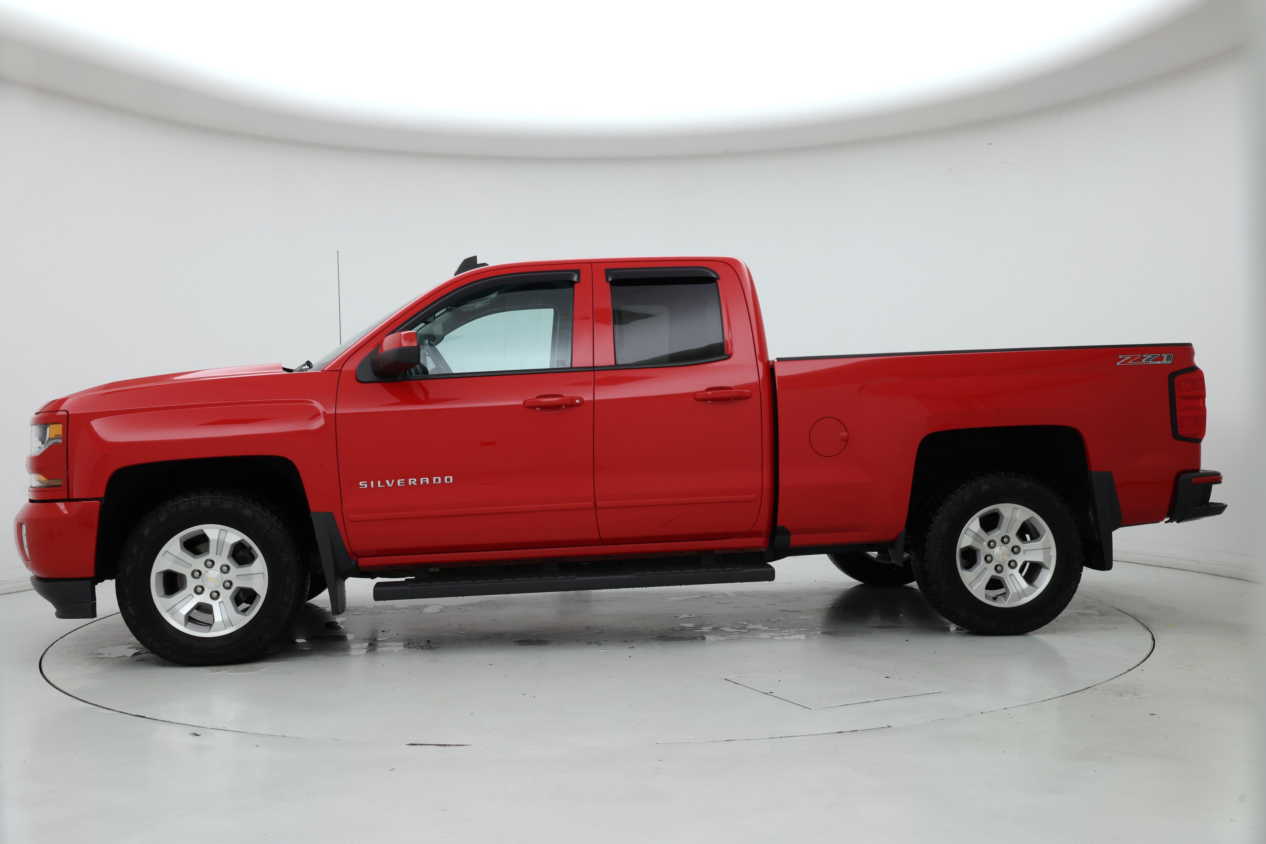 Thumbnail: 2016 Chevrolet Silverado 1500 - 3