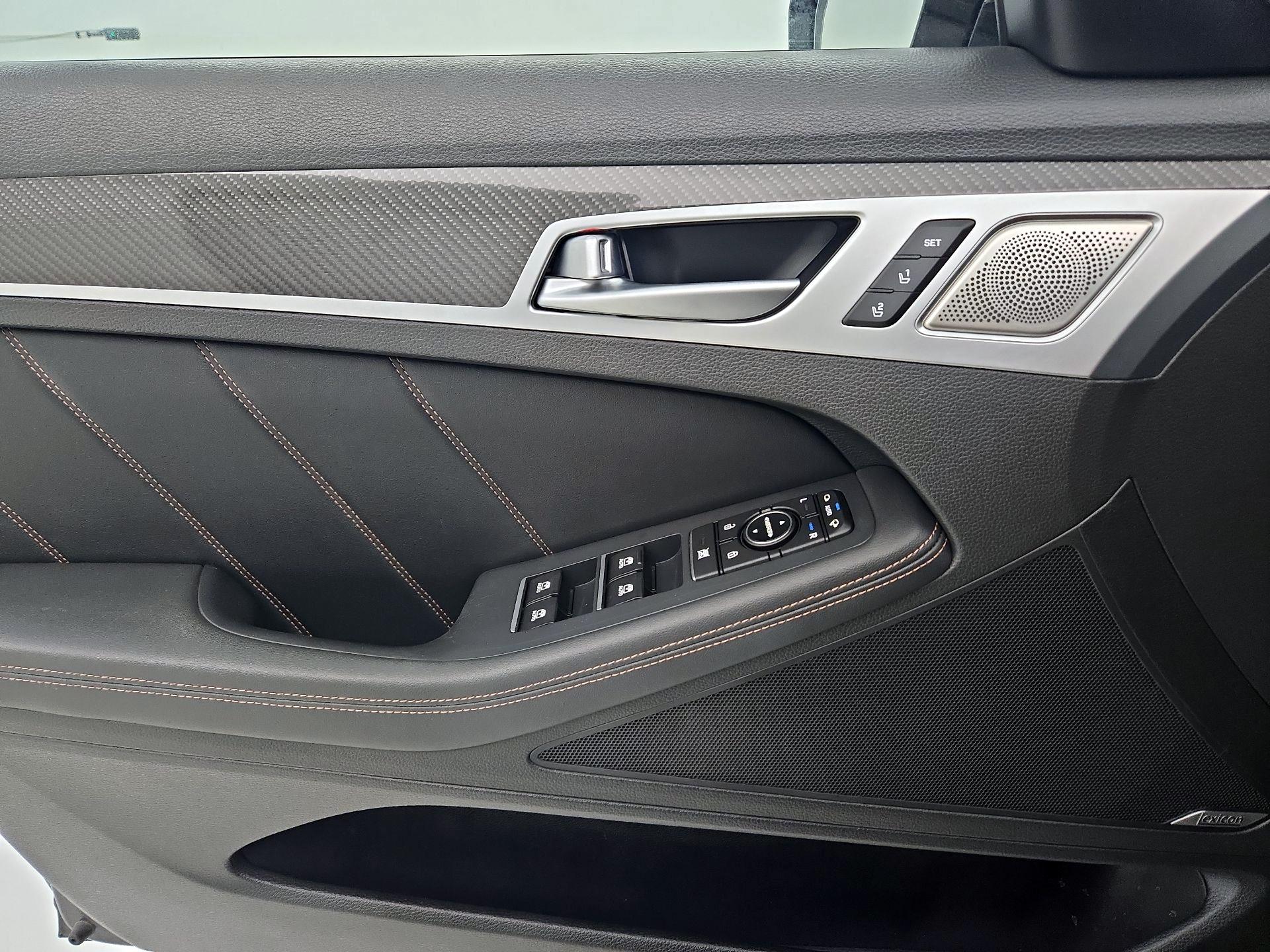 Thumbnail: 2019 Genesis G80 - 12