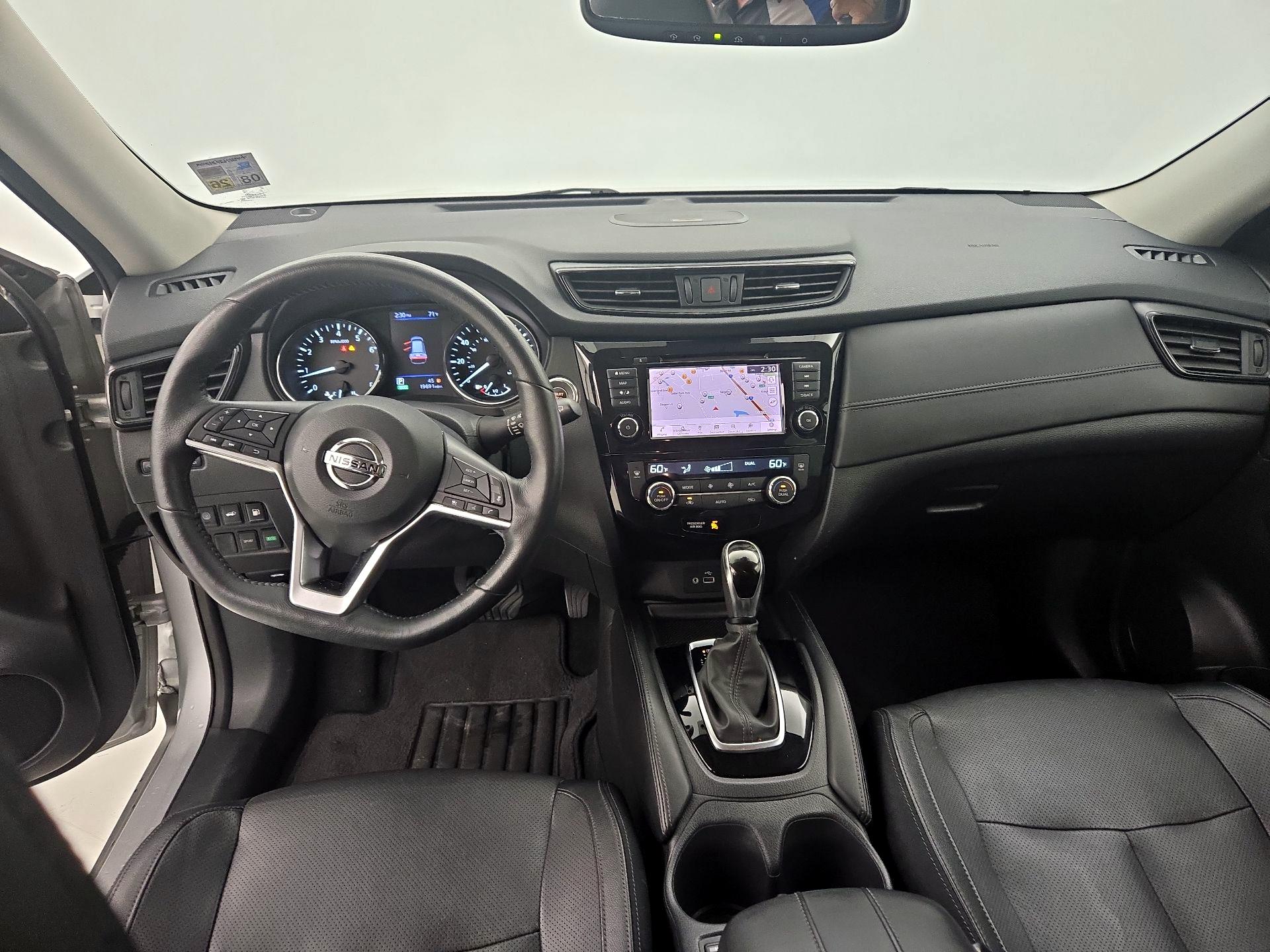 Thumbnail: 2018 Nissan Rogue - 9