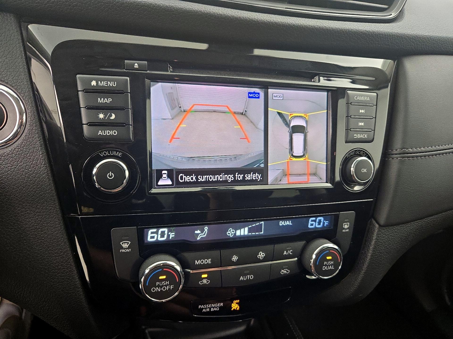 Thumbnail: 2018 Nissan Rogue - 14