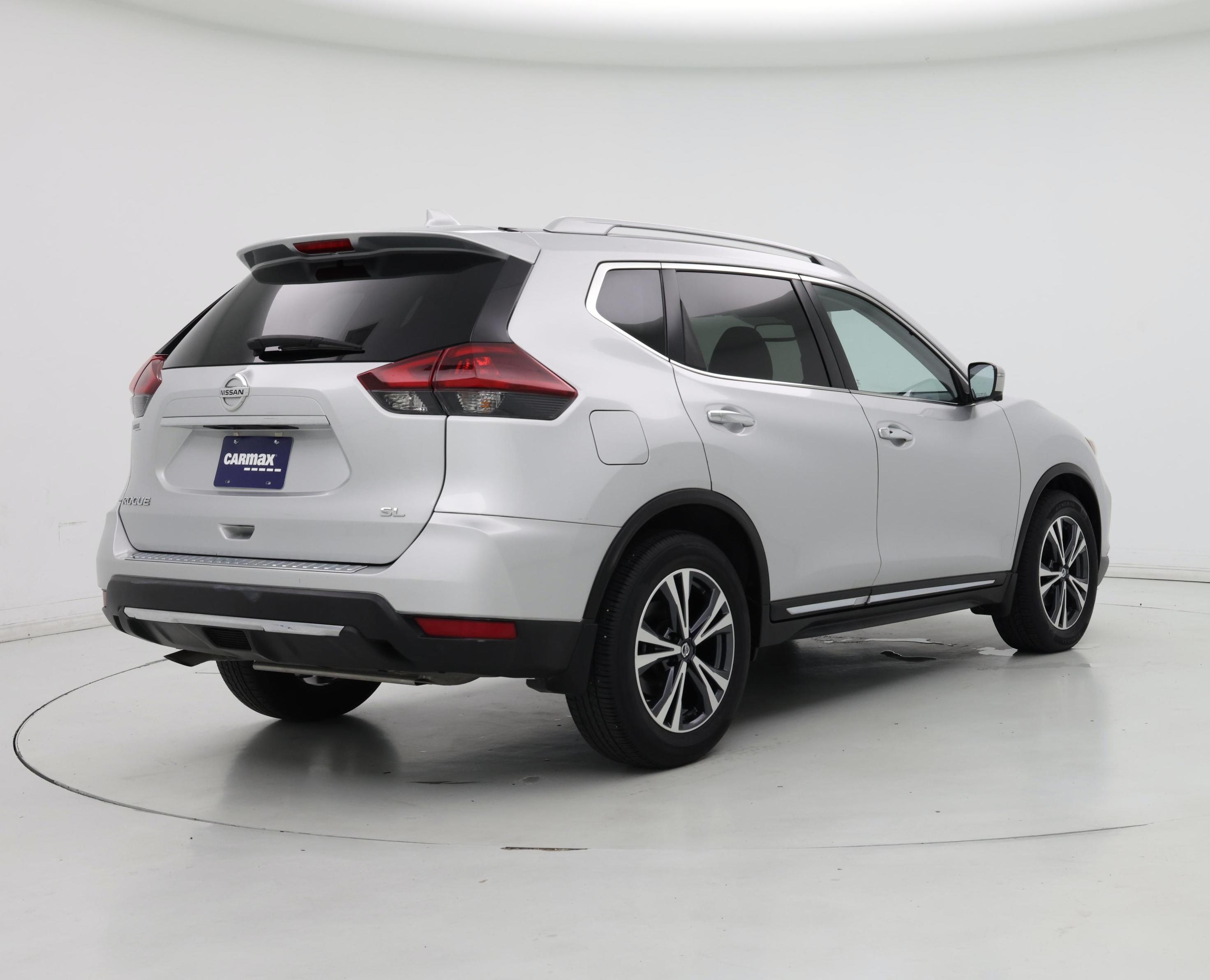Thumbnail: 2018 Nissan Rogue - 8
