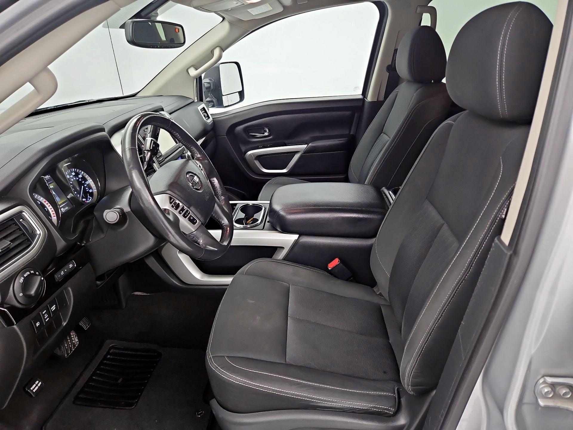 Thumbnail: 2017 Nissan Titan - 11