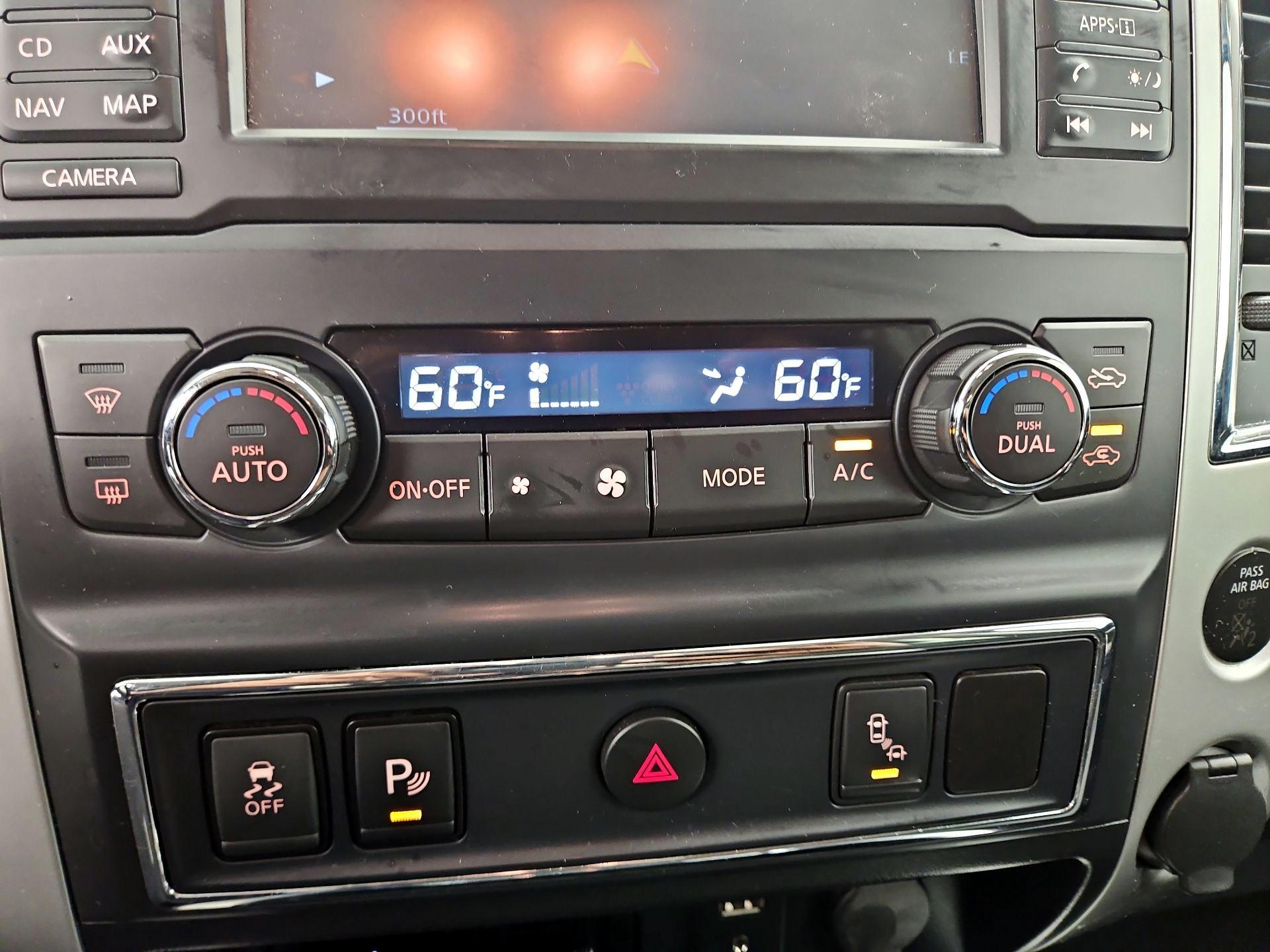 Thumbnail: 2017 Nissan Titan - 17