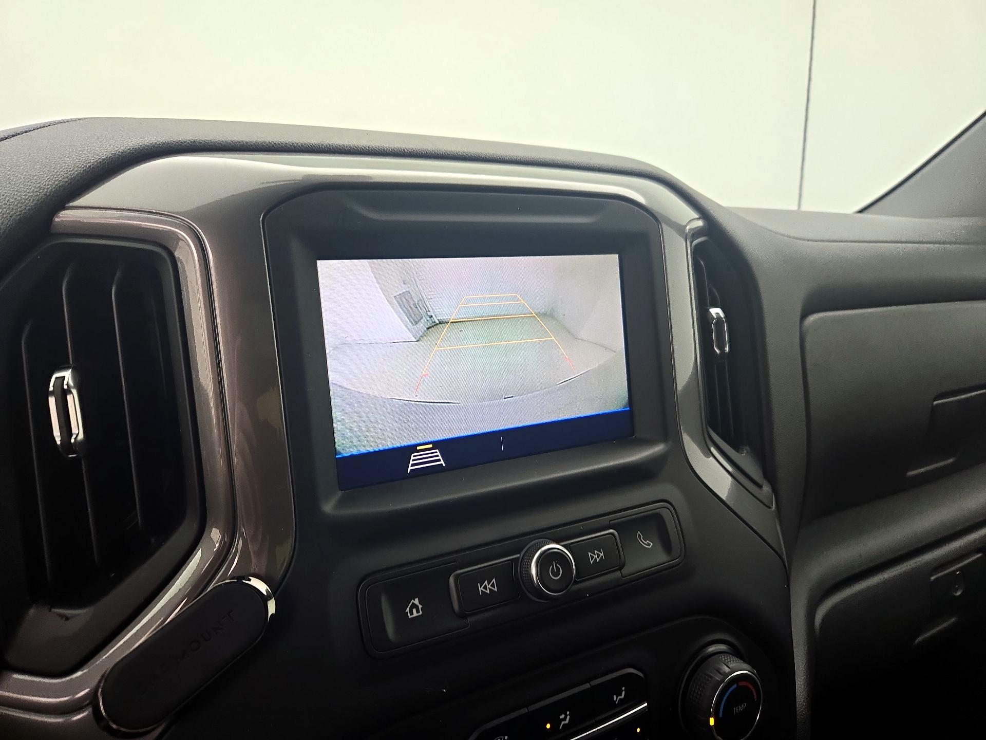 Thumbnail: 2020 Chevrolet Silverado 1500 - 14