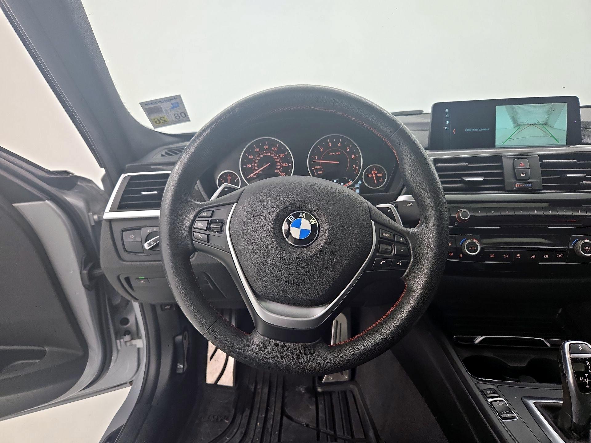 Thumbnail: 2018 BMW 3 Series - 10