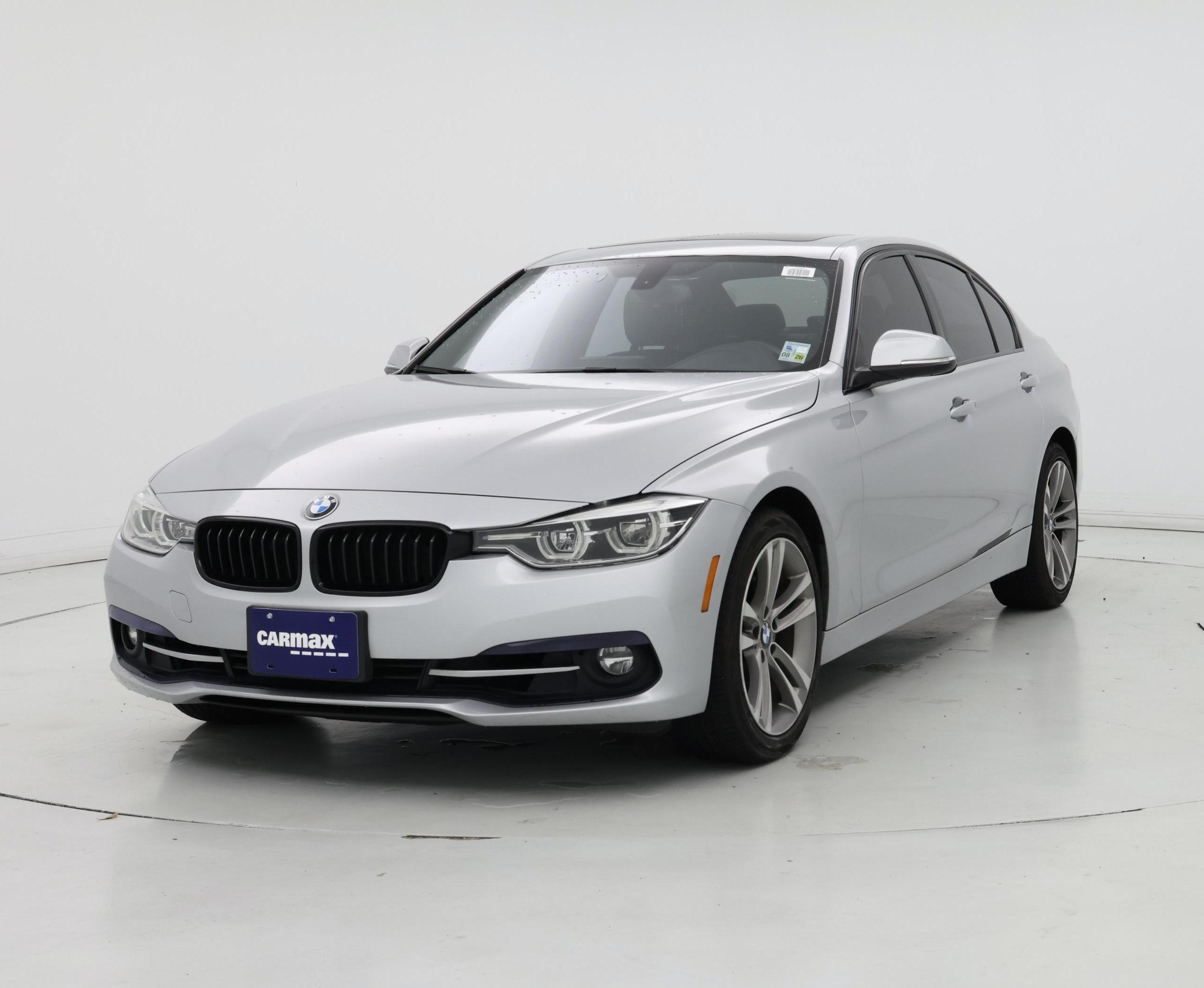 Thumbnail: 2018 BMW 3 Series - 4