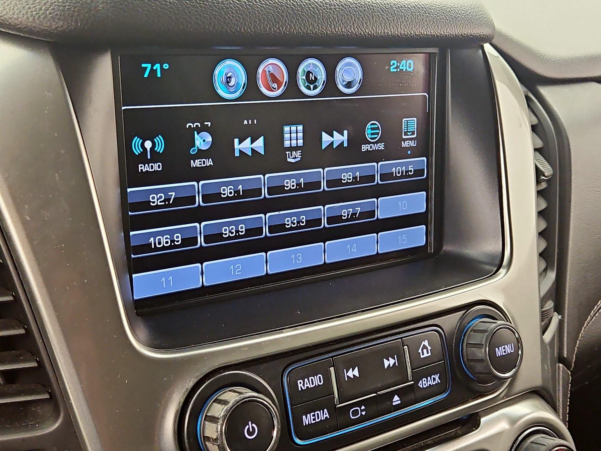 Thumbnail: 2017 Chevrolet Tahoe - 16