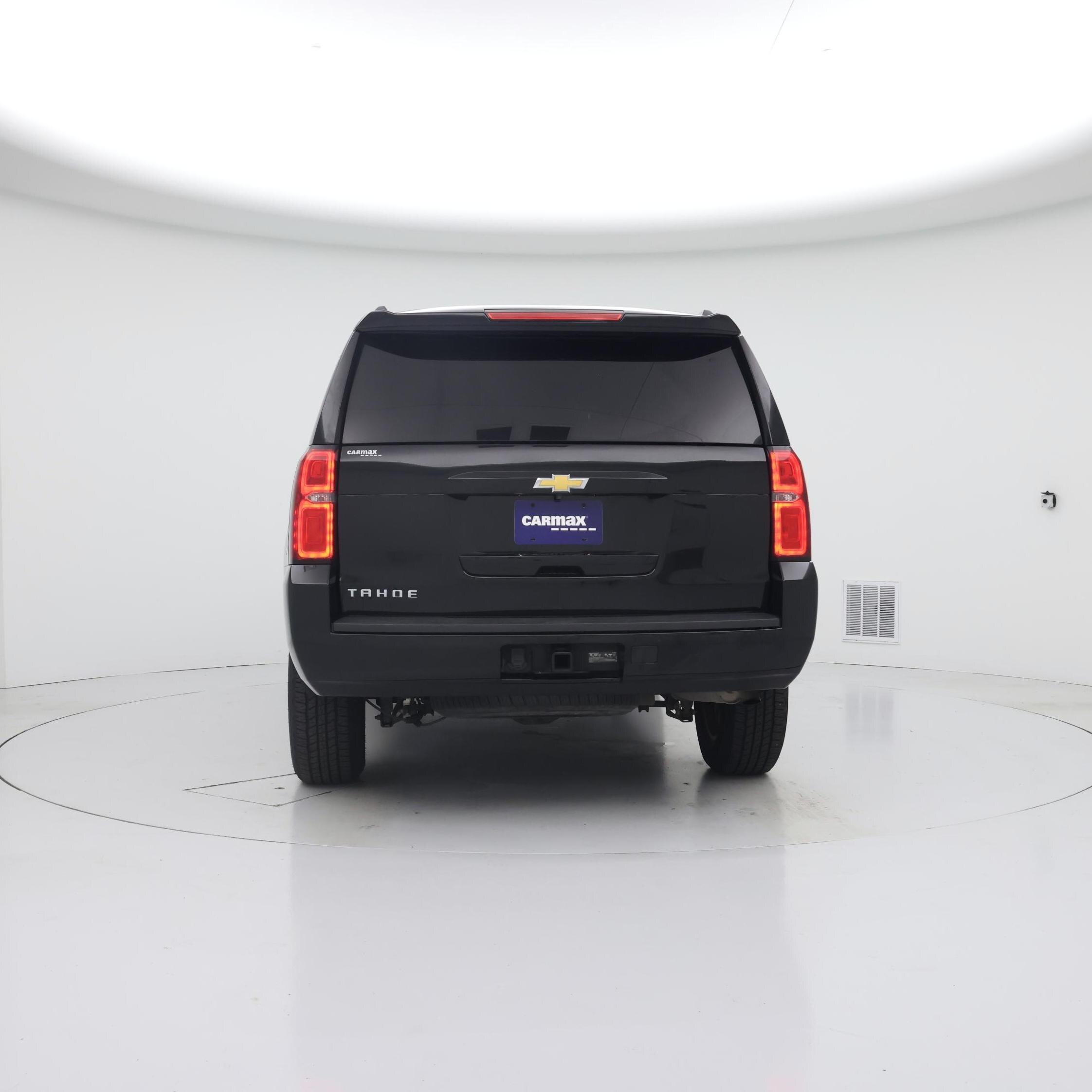 Thumbnail: 2017 Chevrolet Tahoe - 6