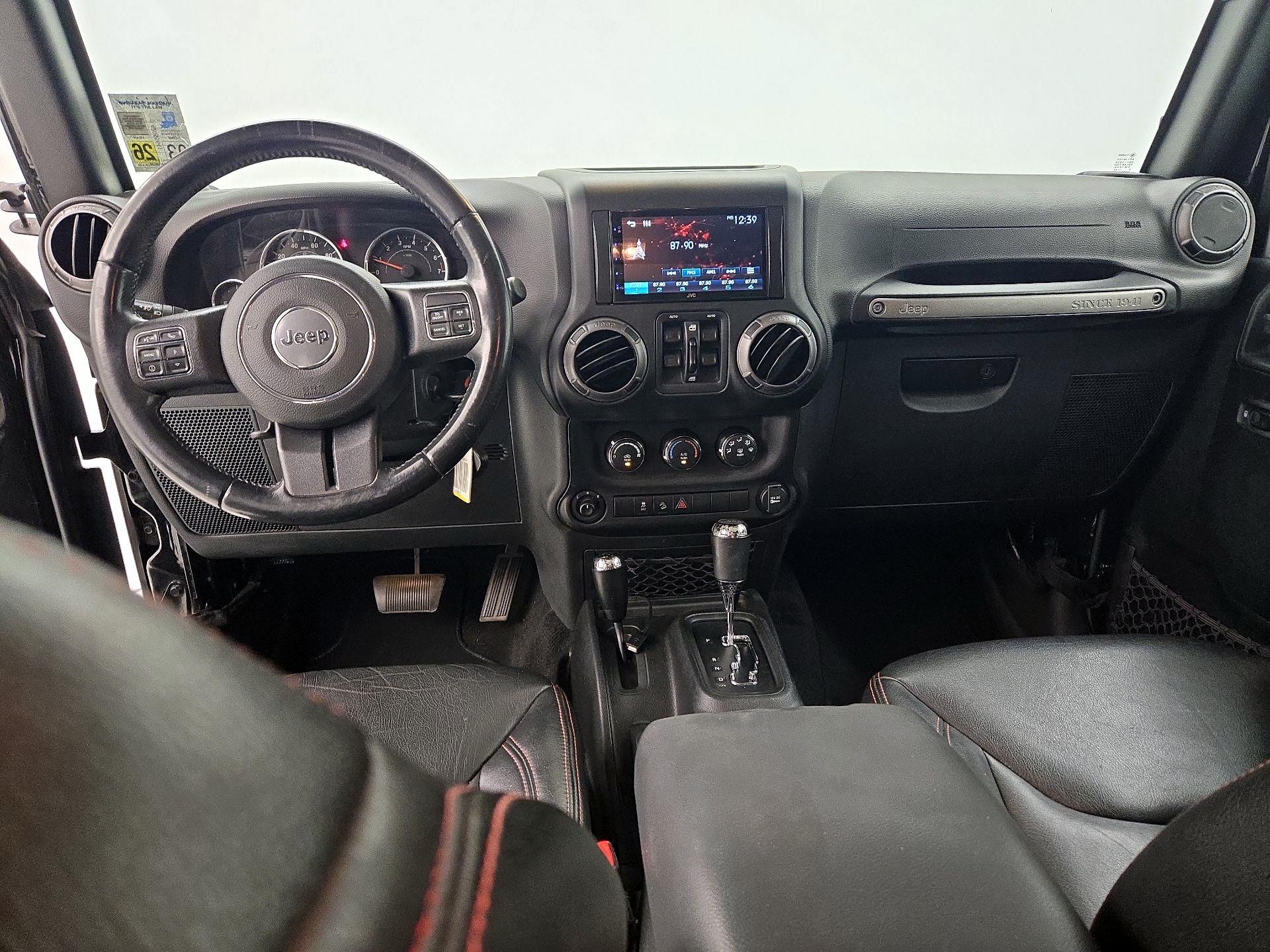 Thumbnail: 2018 Jeep Wrangler - 9
