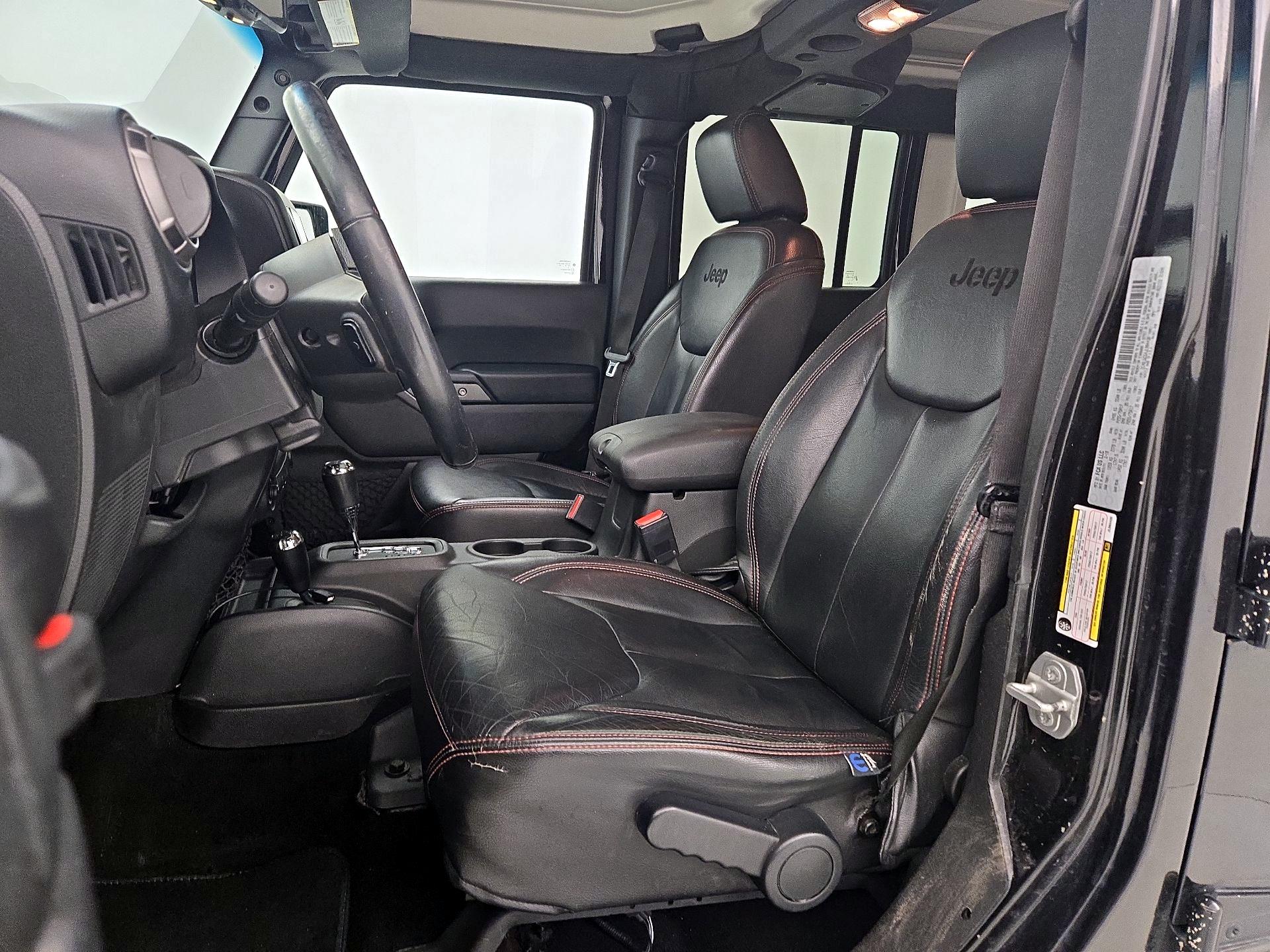 Thumbnail: 2018 Jeep Wrangler - 11