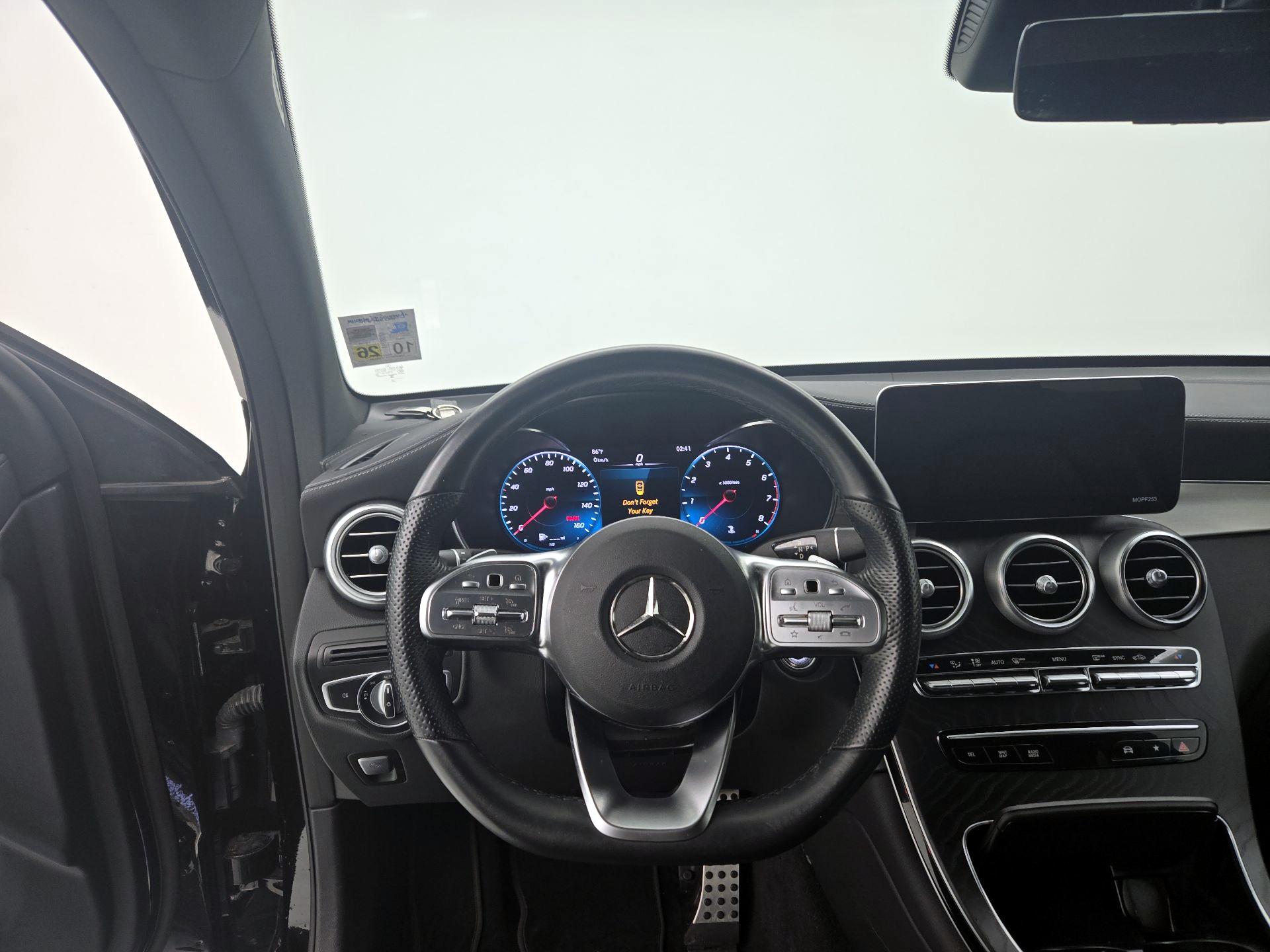 Thumbnail: 2022 Mercedes-Benz GLC - 10