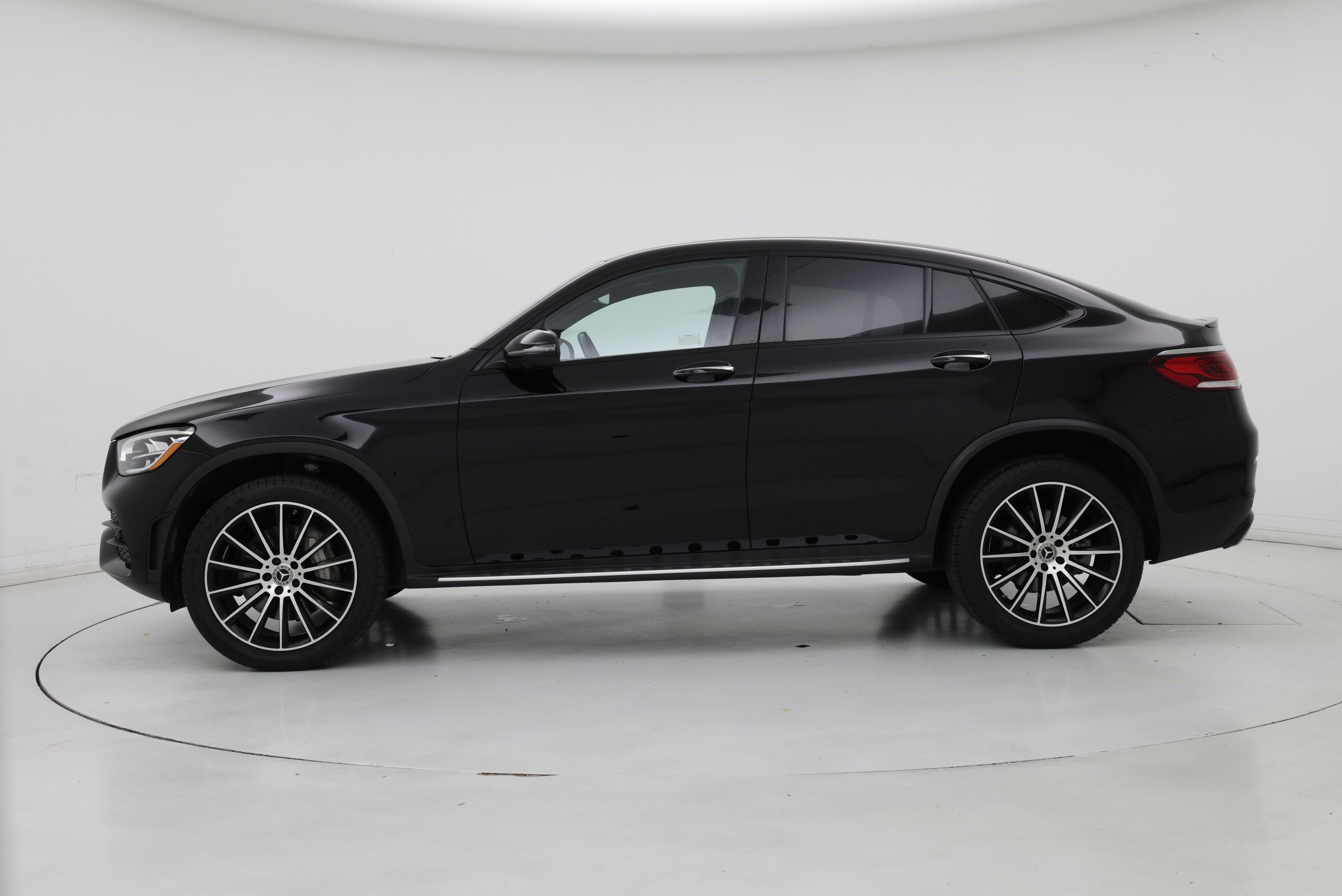 Thumbnail: 2022 Mercedes-Benz GLC - 3