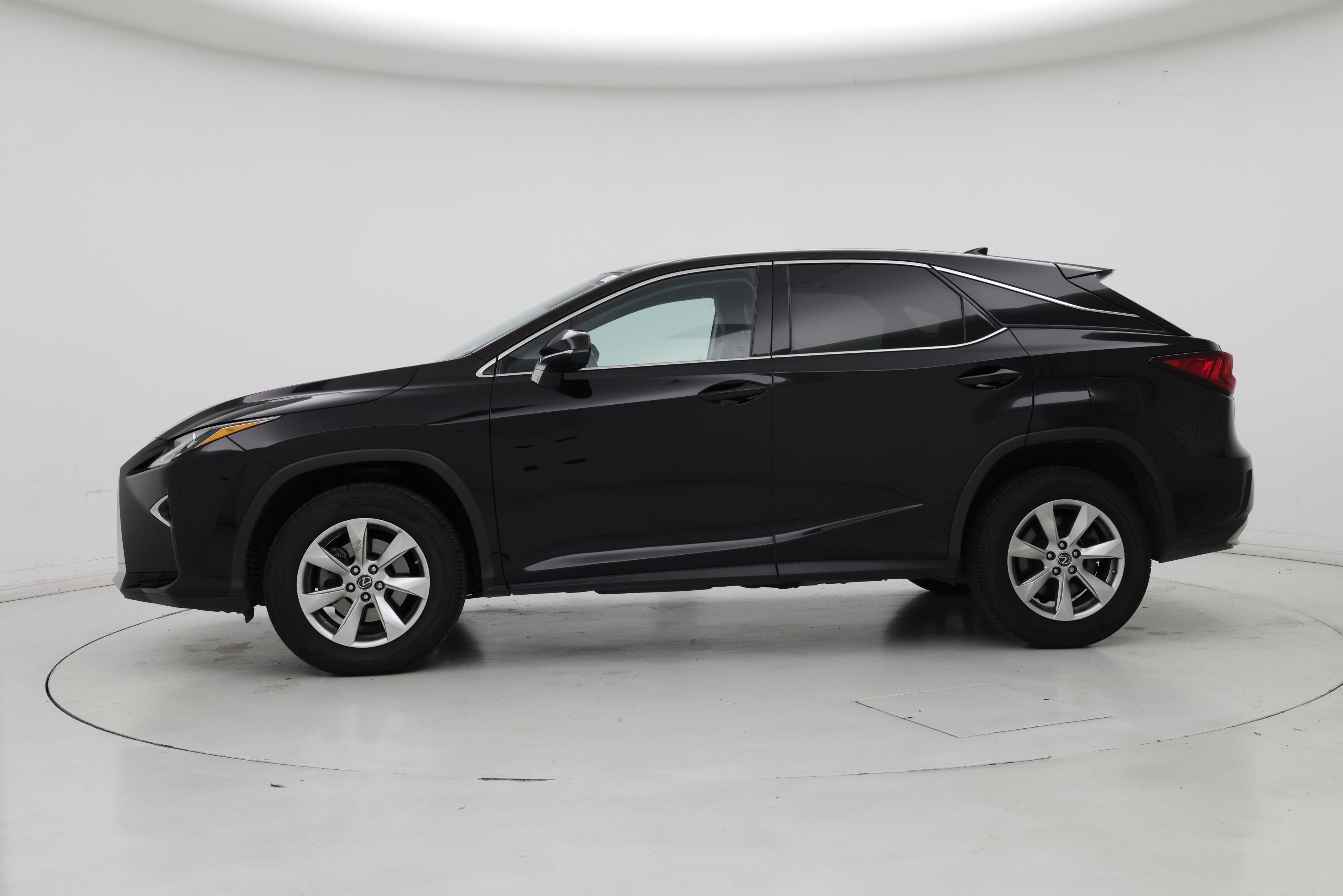 Thumbnail: 2018 Lexus RX - 3