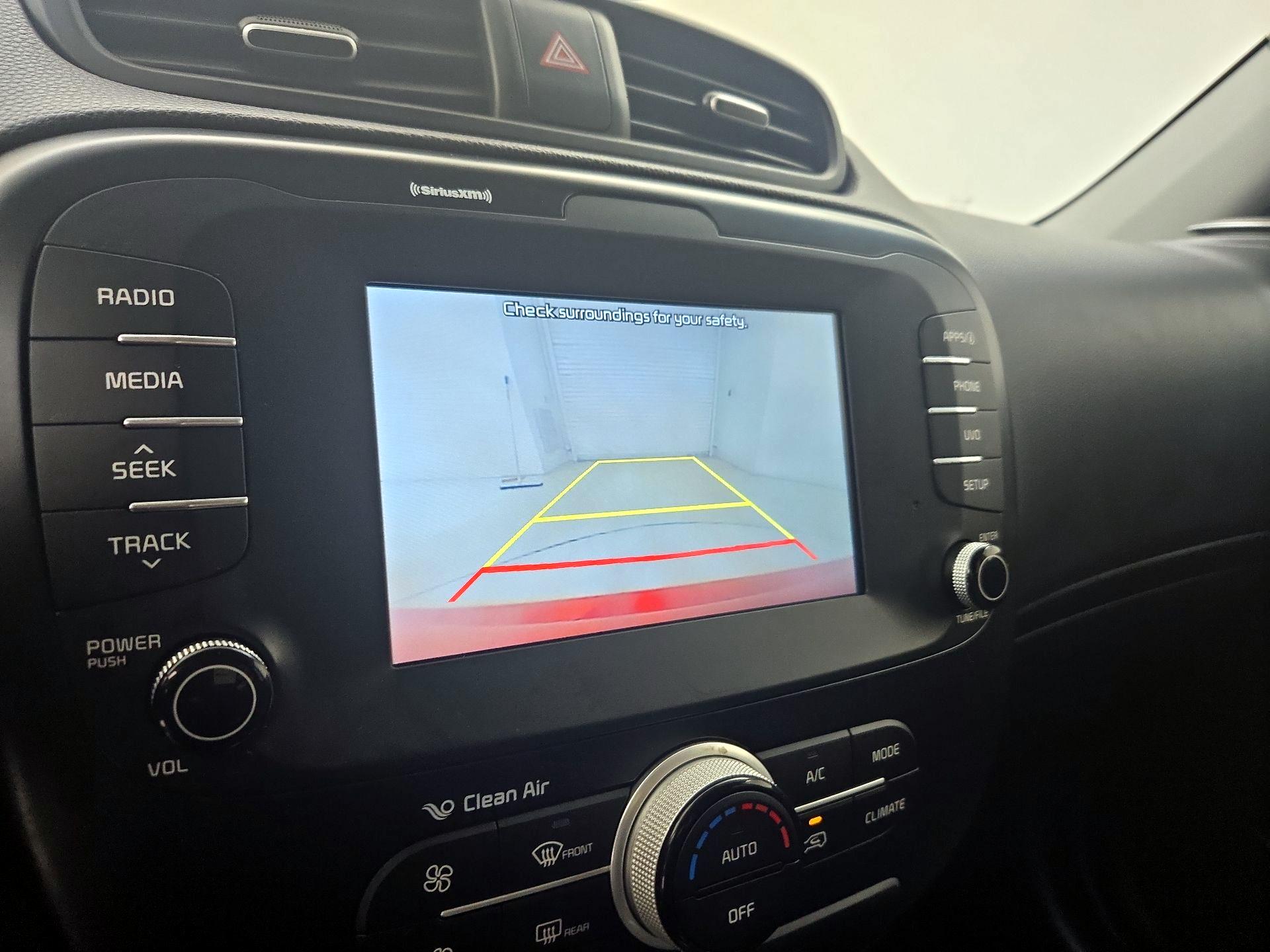 Thumbnail: 2019 Kia Soul - 14