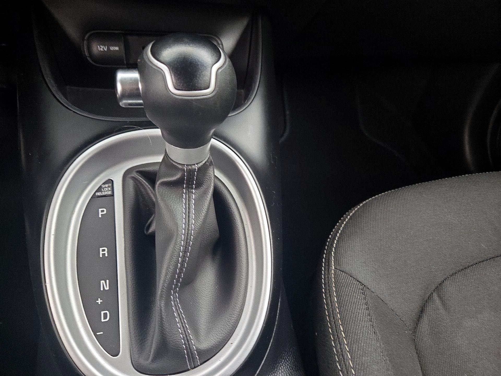 Thumbnail: 2019 Kia Soul - 17