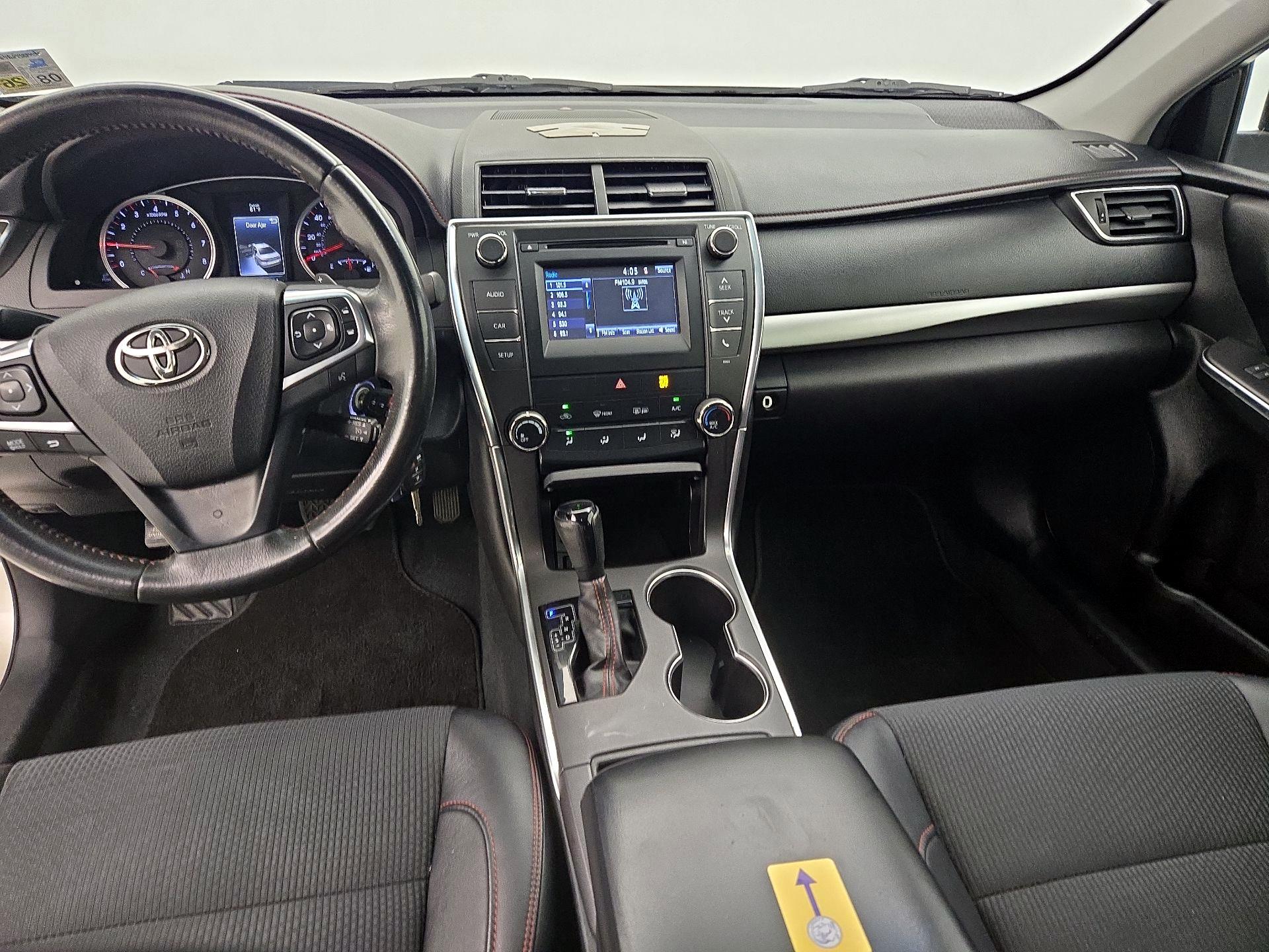 Thumbnail: 2017 Toyota Camry - 9