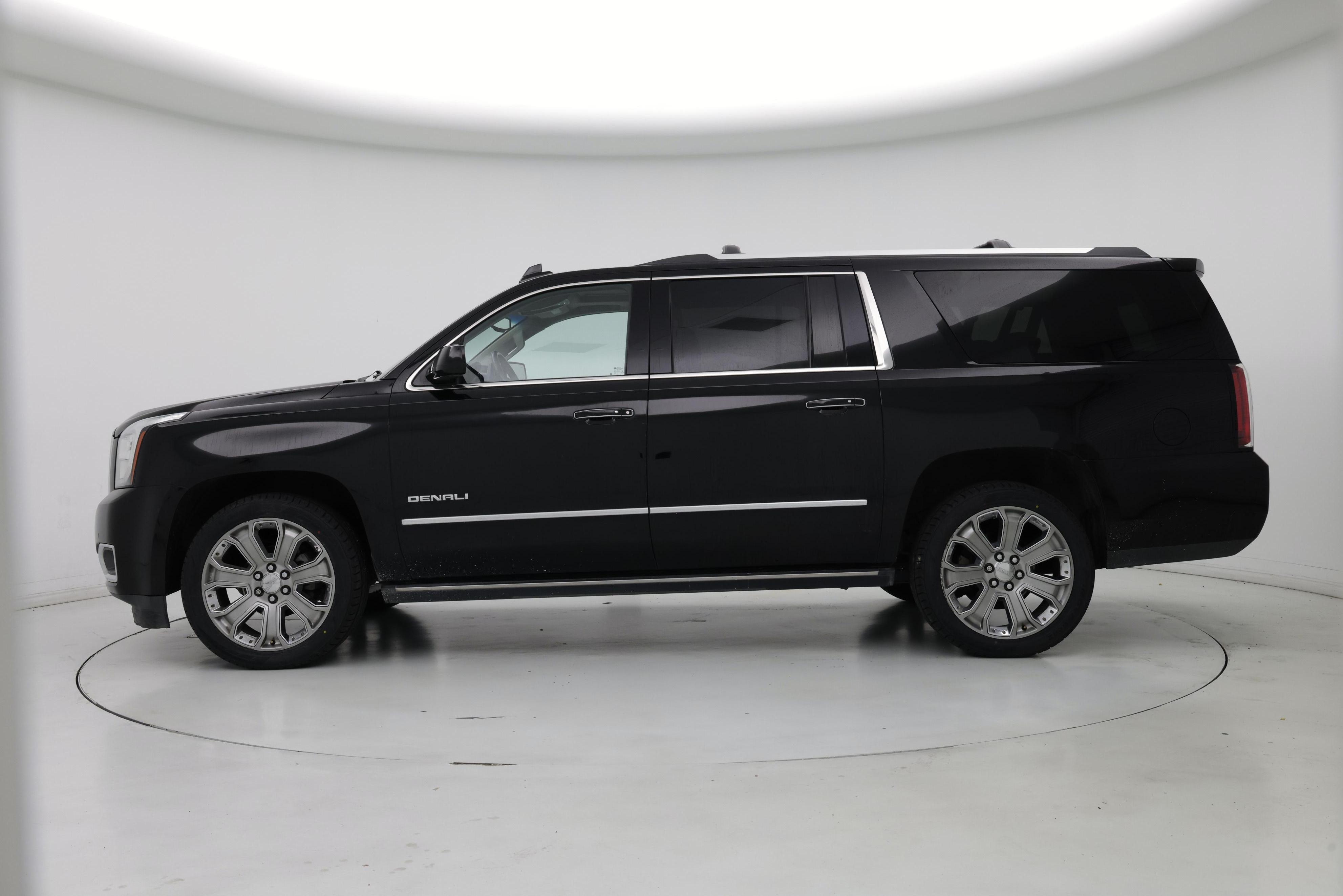 Thumbnail: 2018 GMC Yukon XL - 3