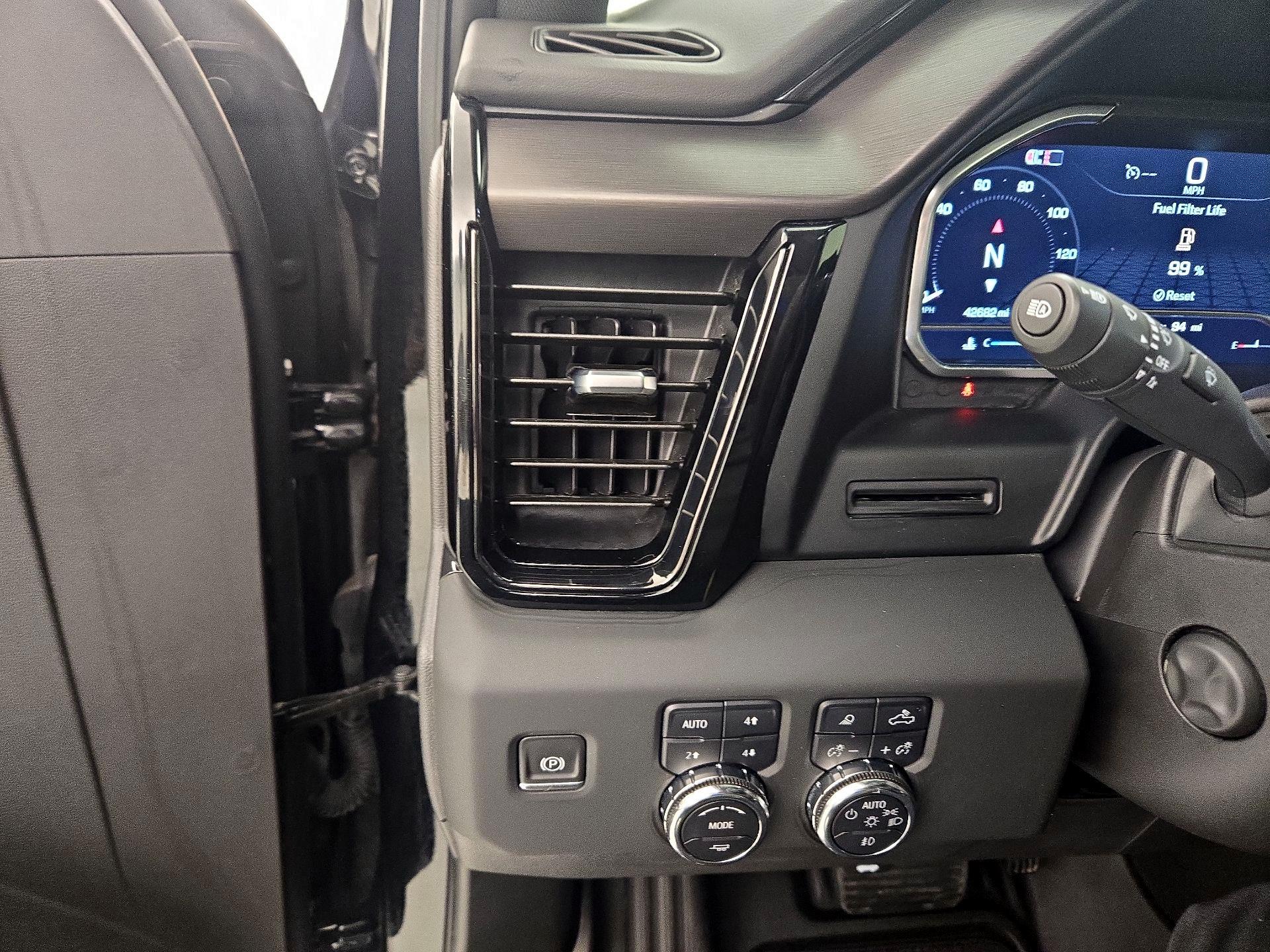 Thumbnail: 2024 GMC Sierra 1500 - 13