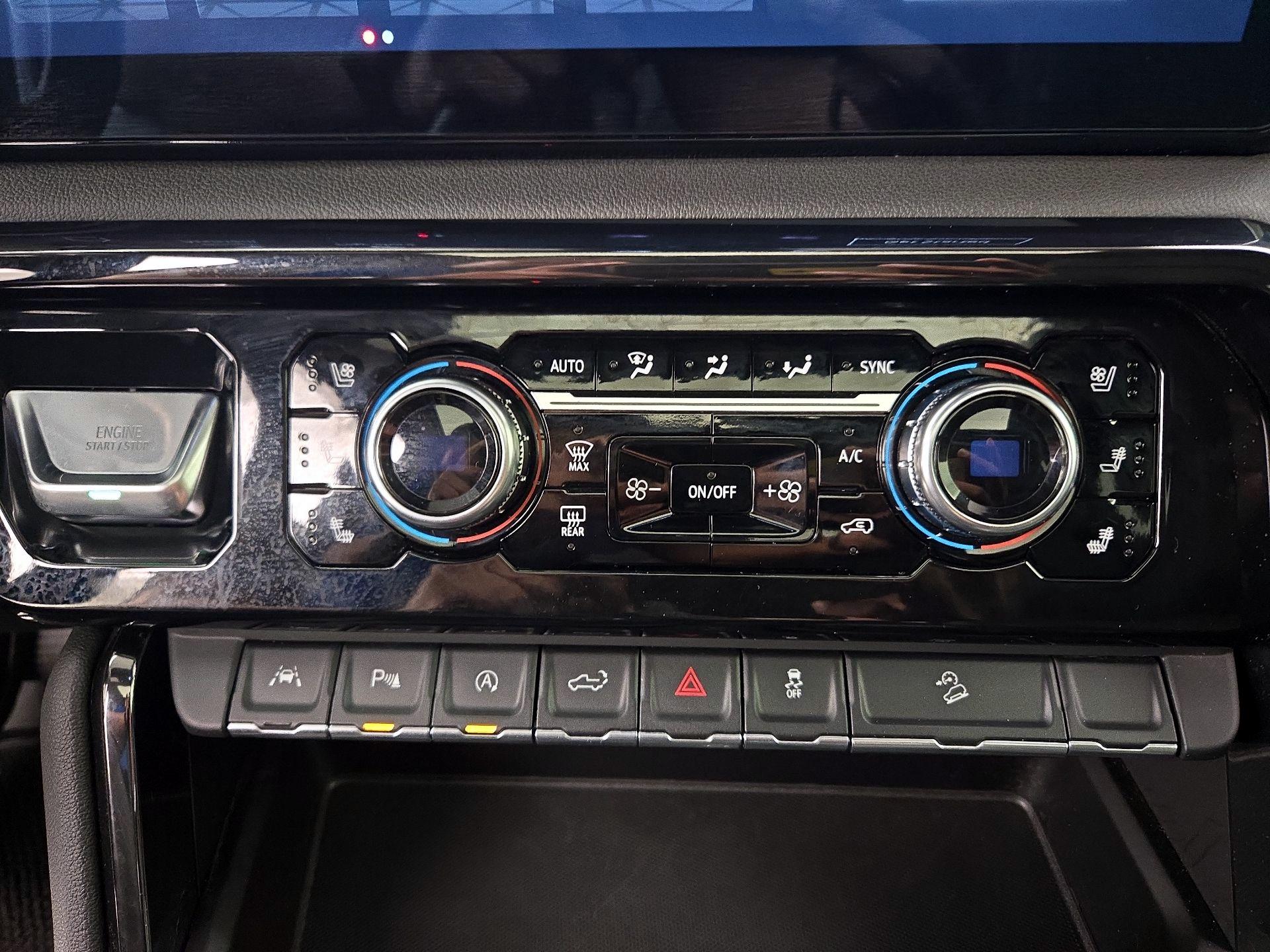 Thumbnail: 2024 GMC Sierra 1500 - 17