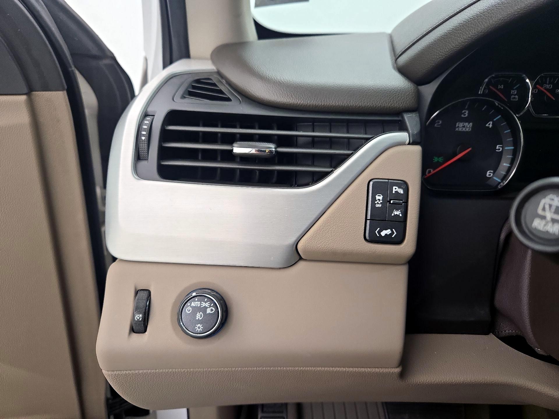 Thumbnail: 2018 GMC Yukon - 13
