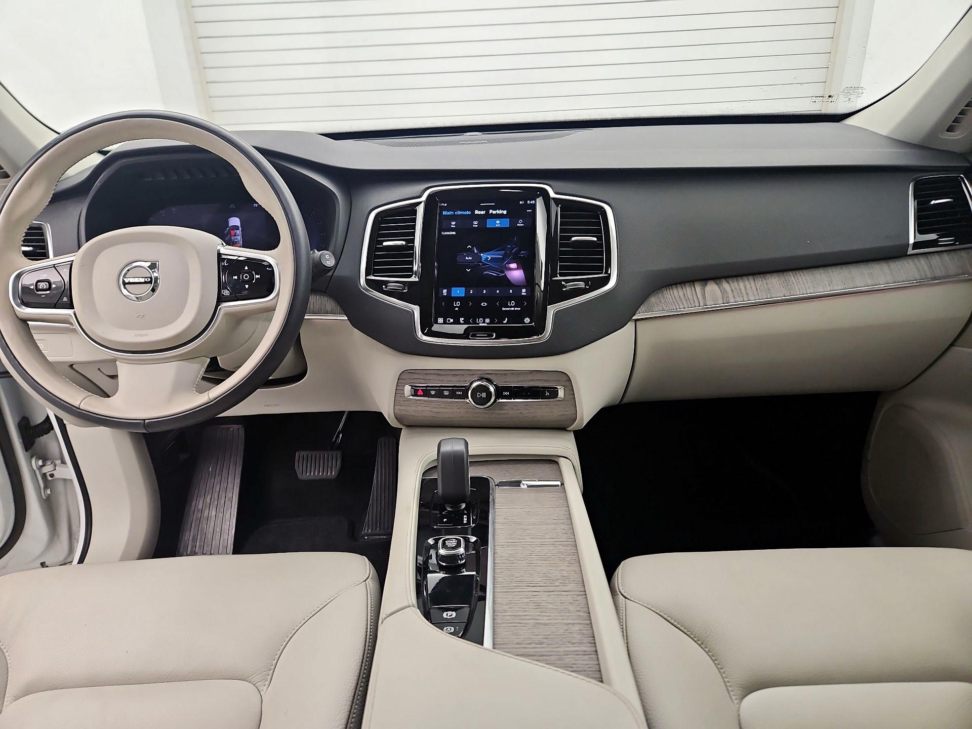 Thumbnail: 2023 Volvo XC90 - 9