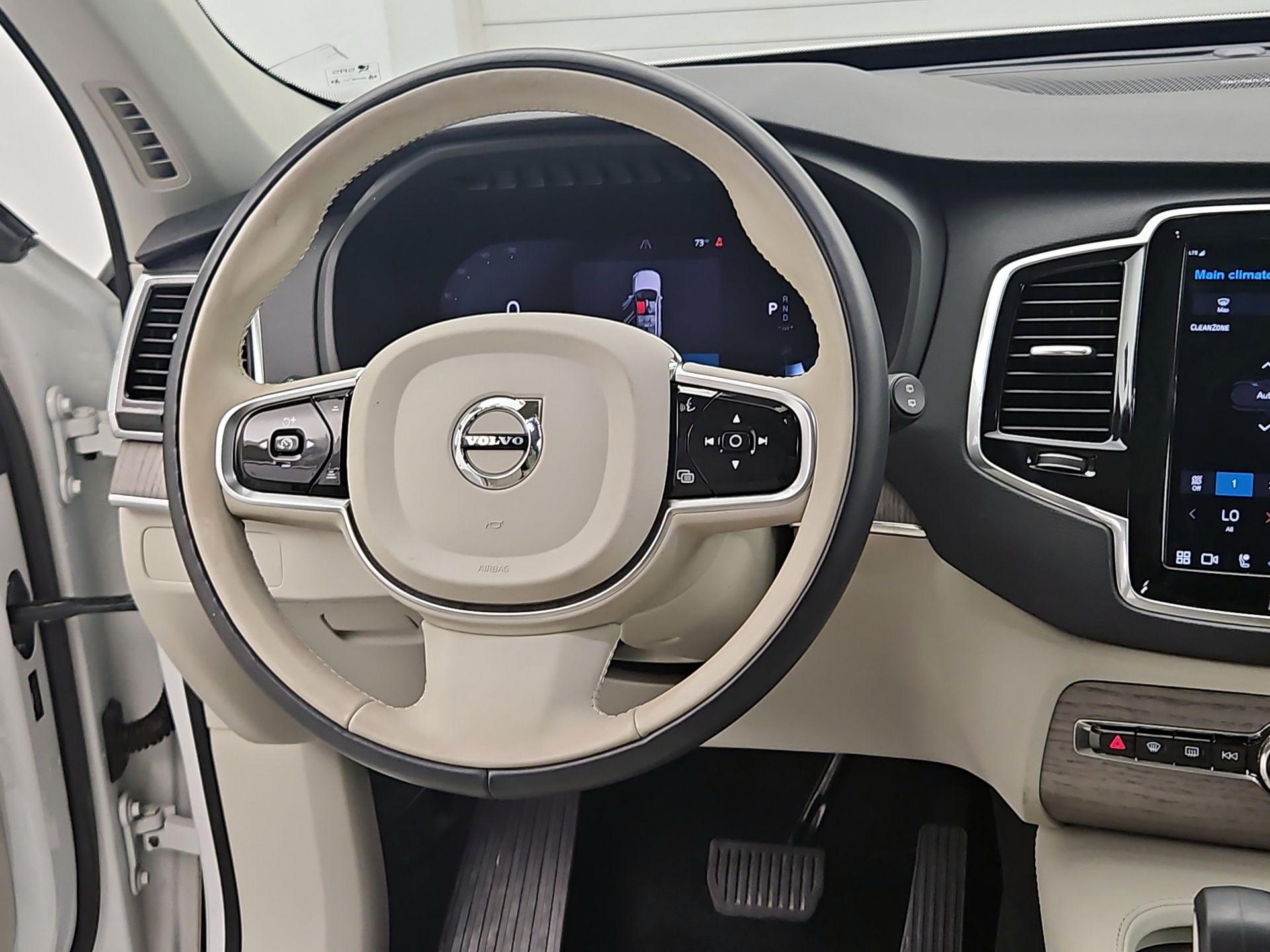 Thumbnail: 2023 Volvo XC90 - 10