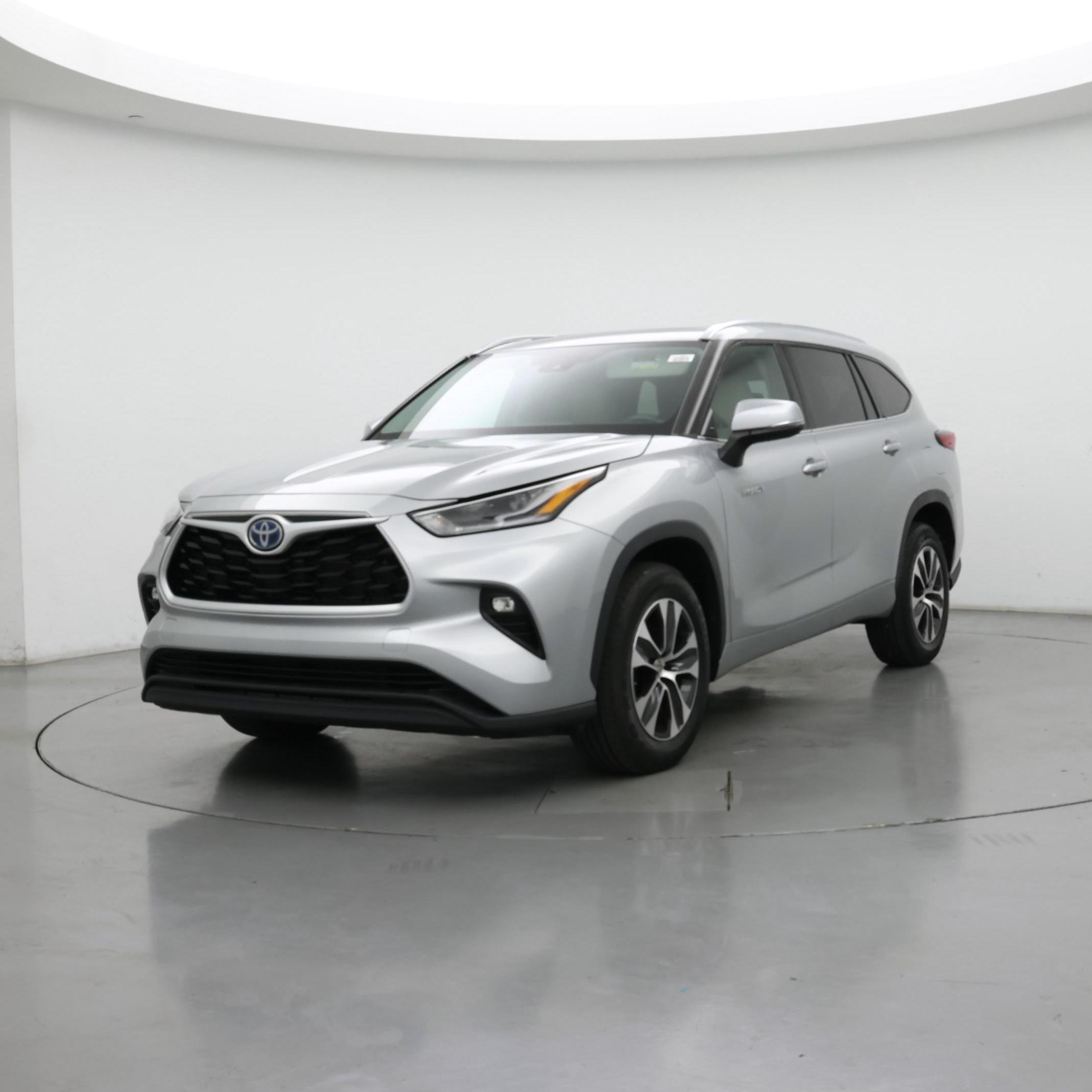 Thumbnail: 2021 Toyota Highlander - 4