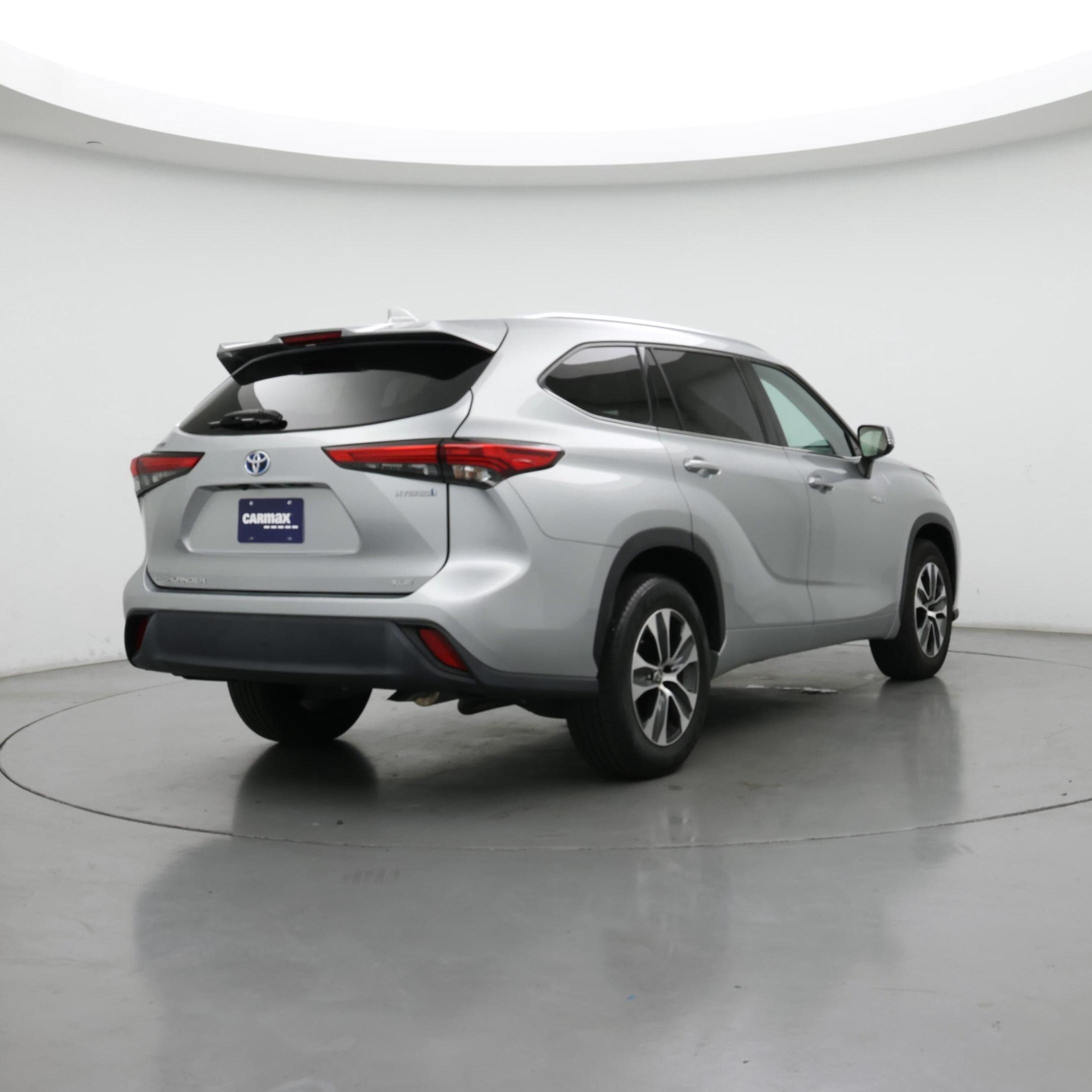 Thumbnail: 2021 Toyota Highlander - 8