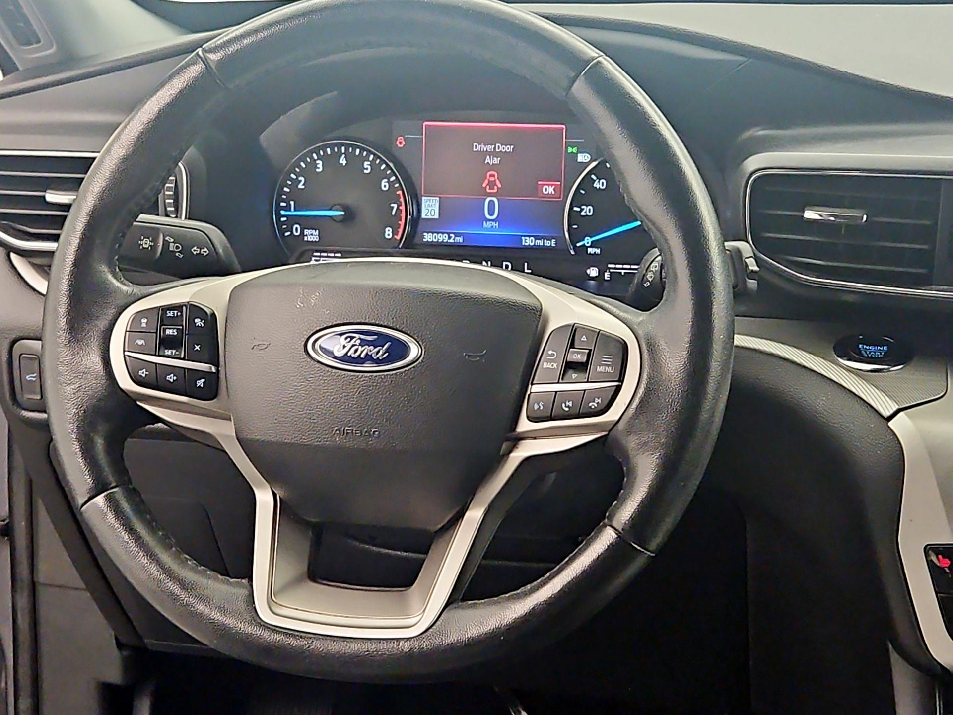 Thumbnail: 2022 Ford Explorer - 10