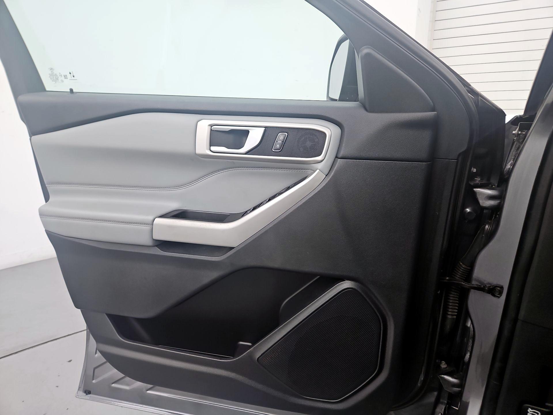 Thumbnail: 2022 Ford Explorer - 12