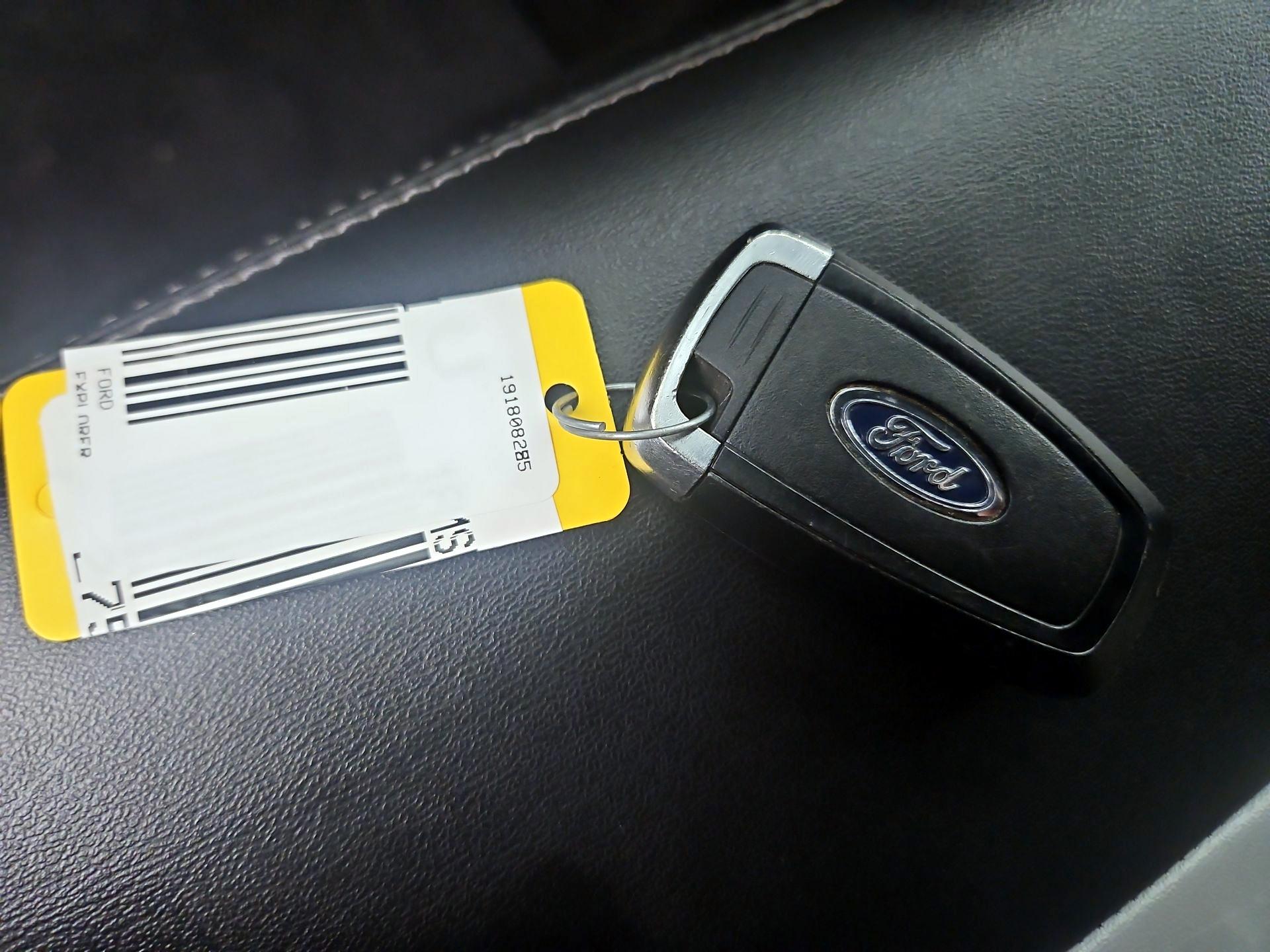 Thumbnail: 2022 Ford Explorer - 19