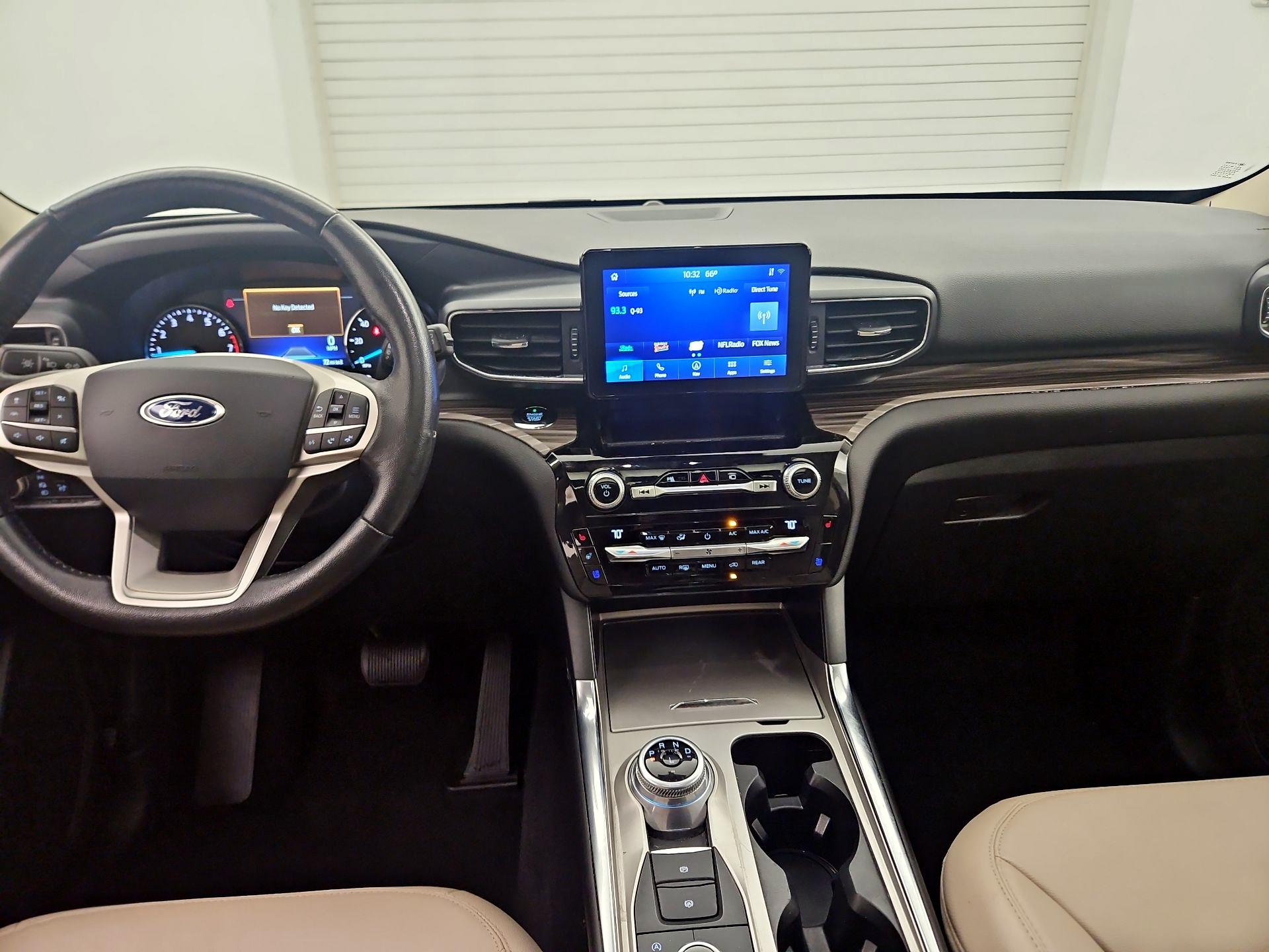 Thumbnail: 2021 Ford Explorer - 9