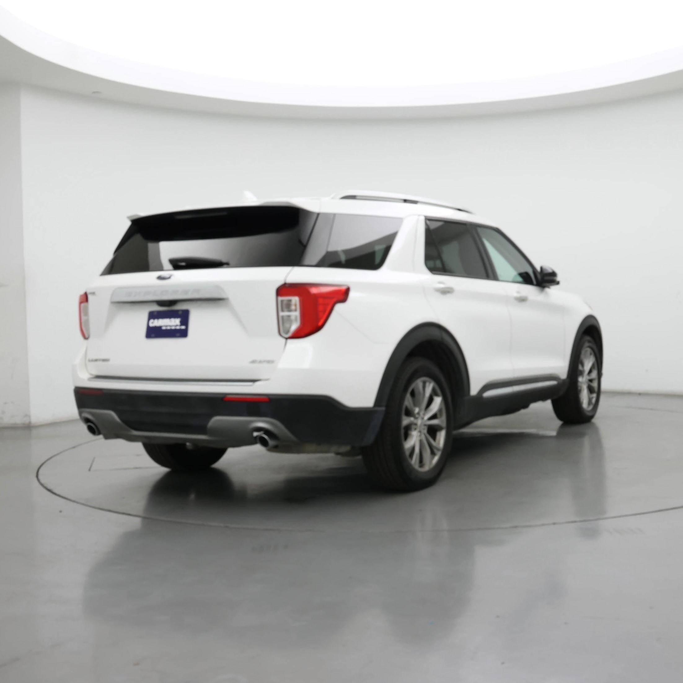 Thumbnail: 2021 Ford Explorer - 8