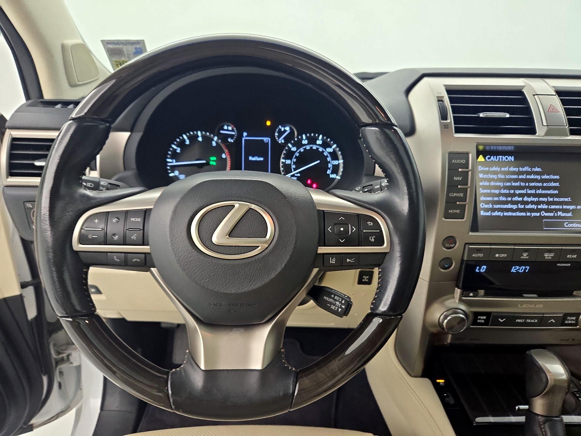 Thumbnail: 2021 Lexus GX - 10
