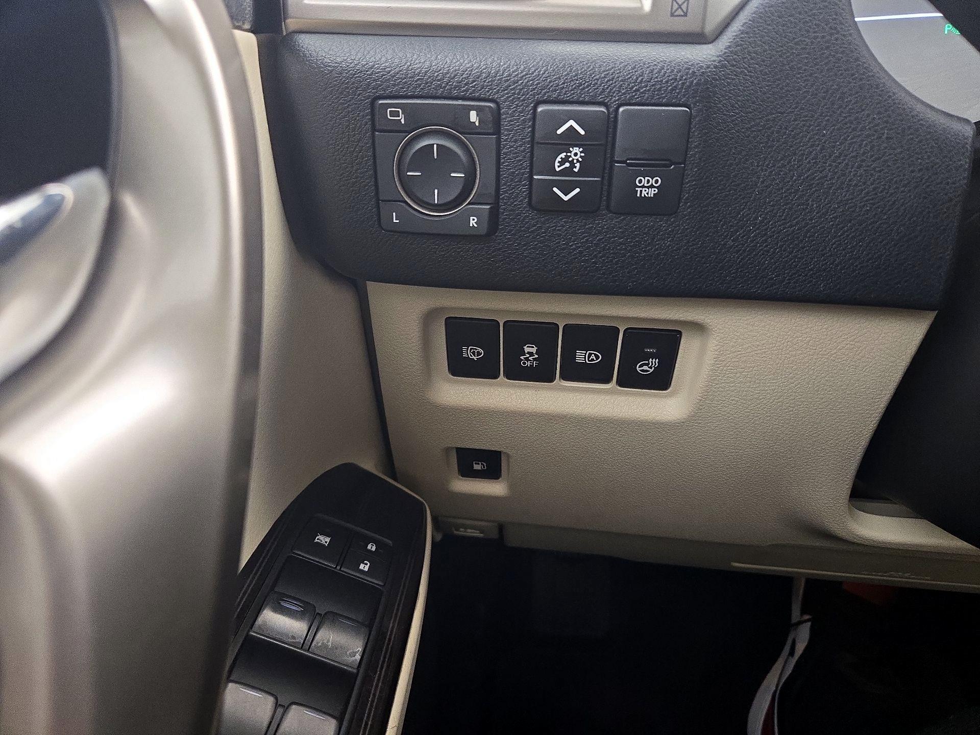 Thumbnail: 2021 Lexus GX - 13