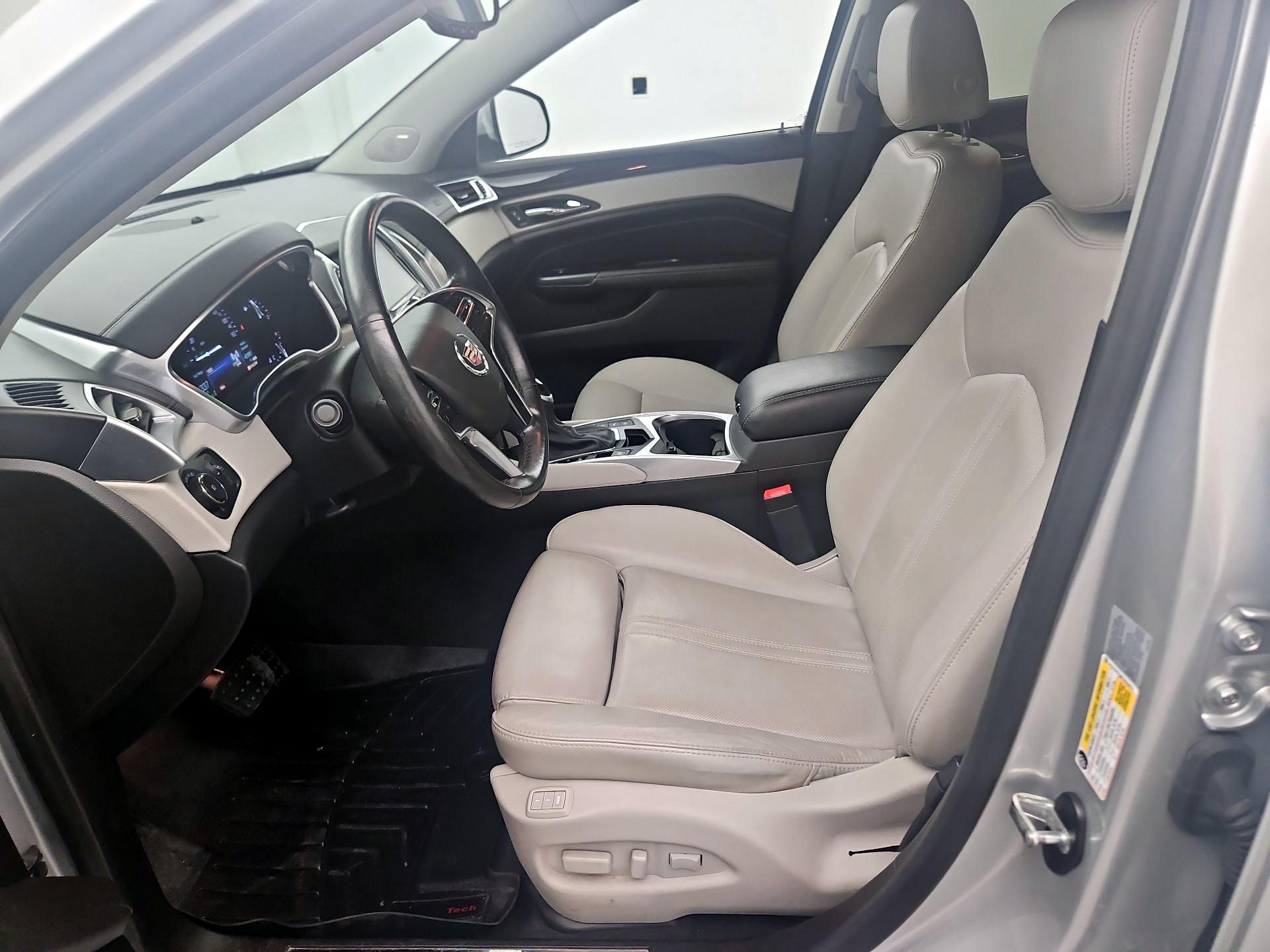 Thumbnail: 2015 Cadillac SRX - 11