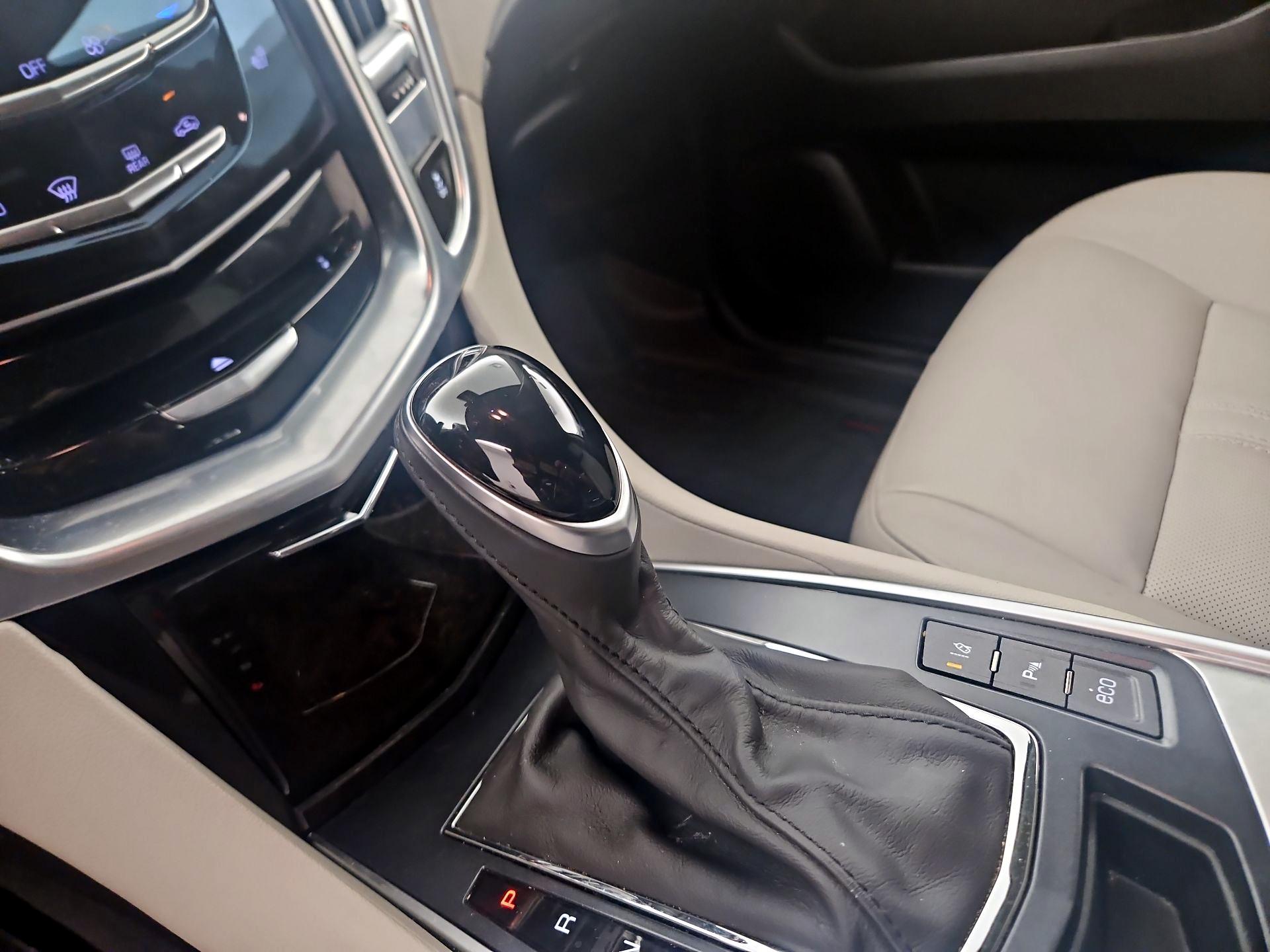 Thumbnail: 2015 Cadillac SRX - 15