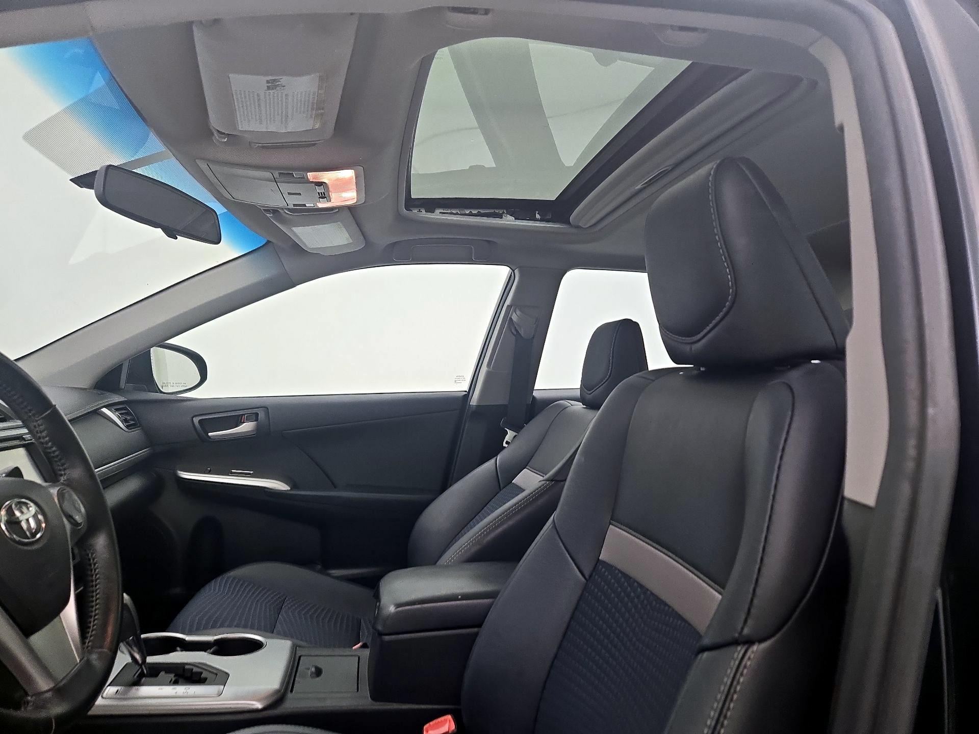 Thumbnail: 2014 Toyota Camry - 19