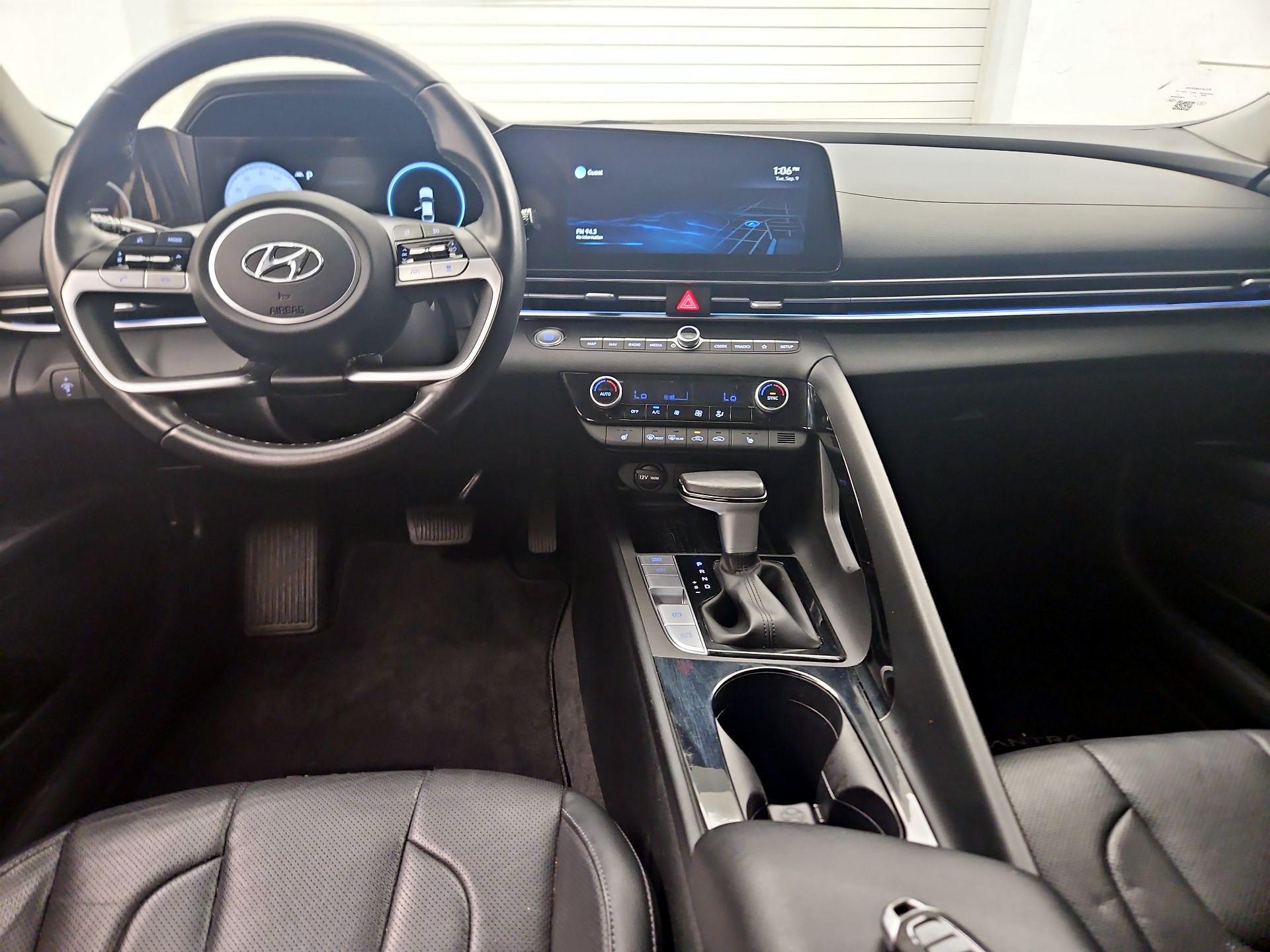Thumbnail: 2022 Hyundai Elantra - 9