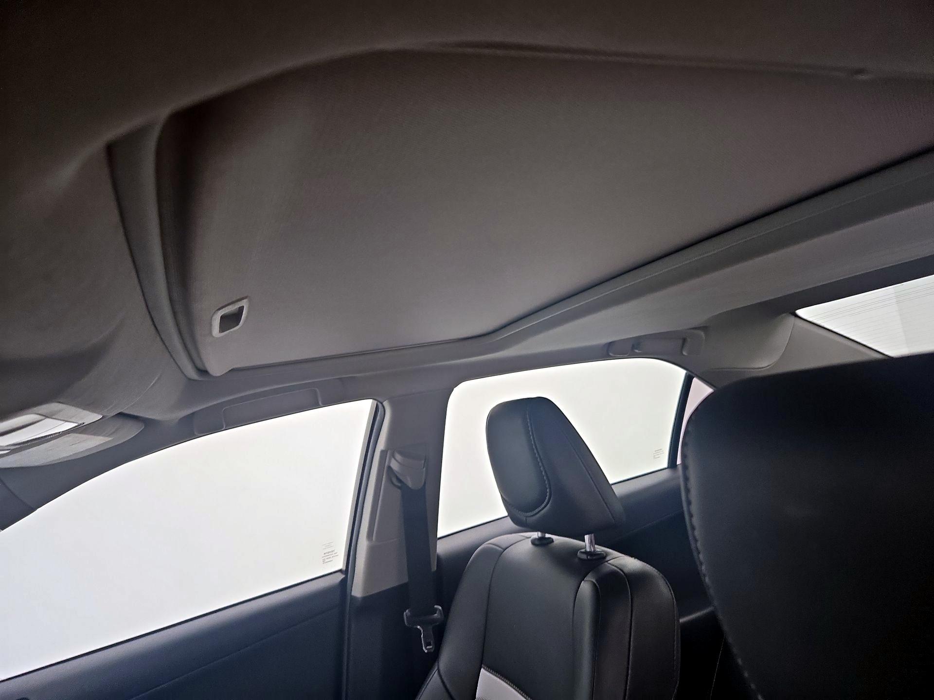 Thumbnail: 2014 Toyota Camry - 19