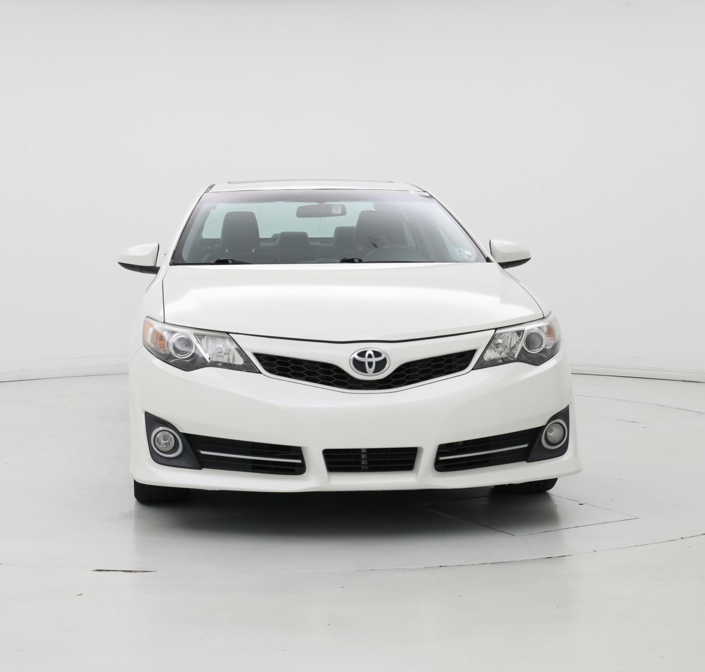 Thumbnail: 2014 Toyota Camry - 5