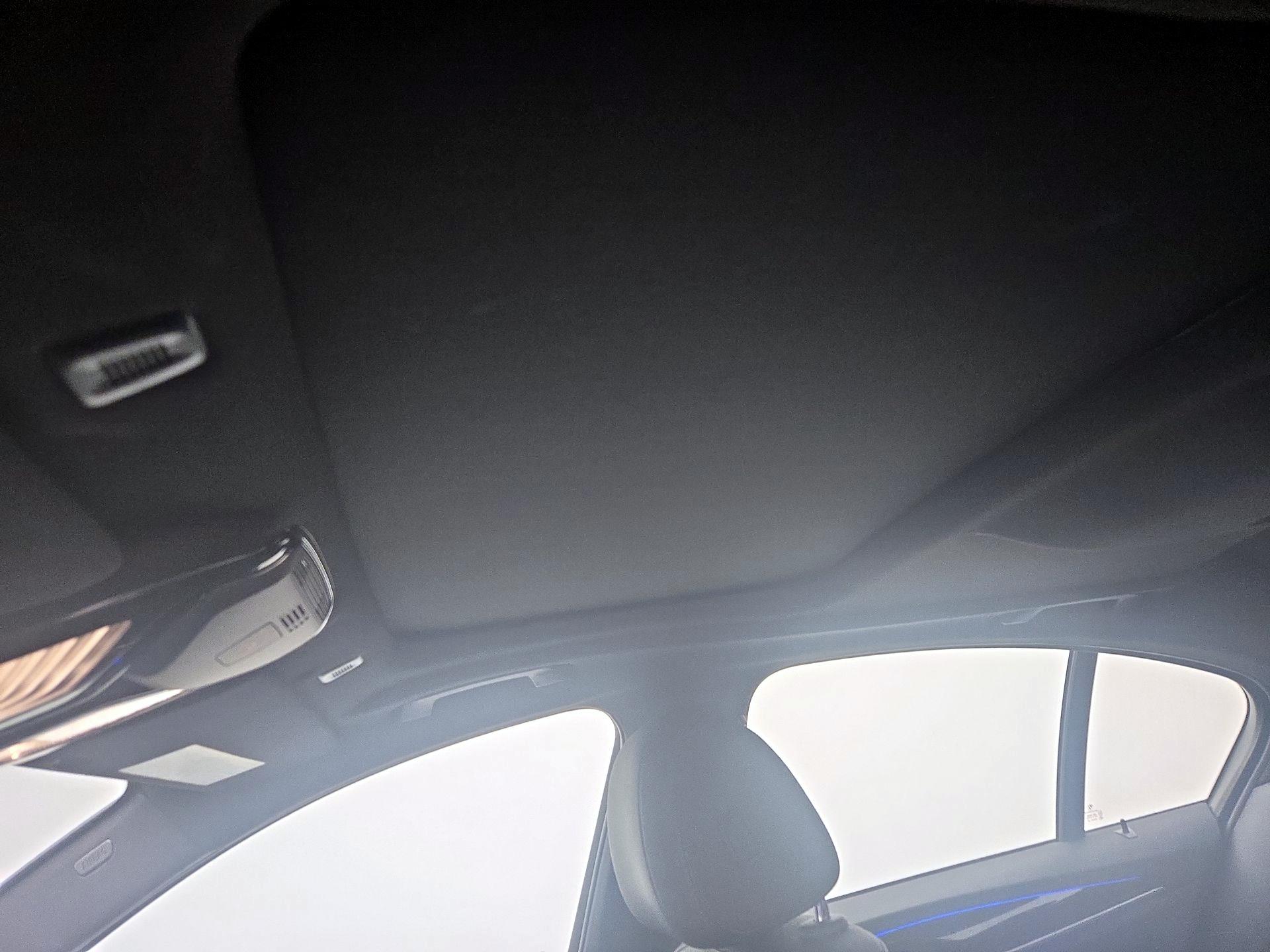 Thumbnail: 2021 BMW 5 Series - 20
