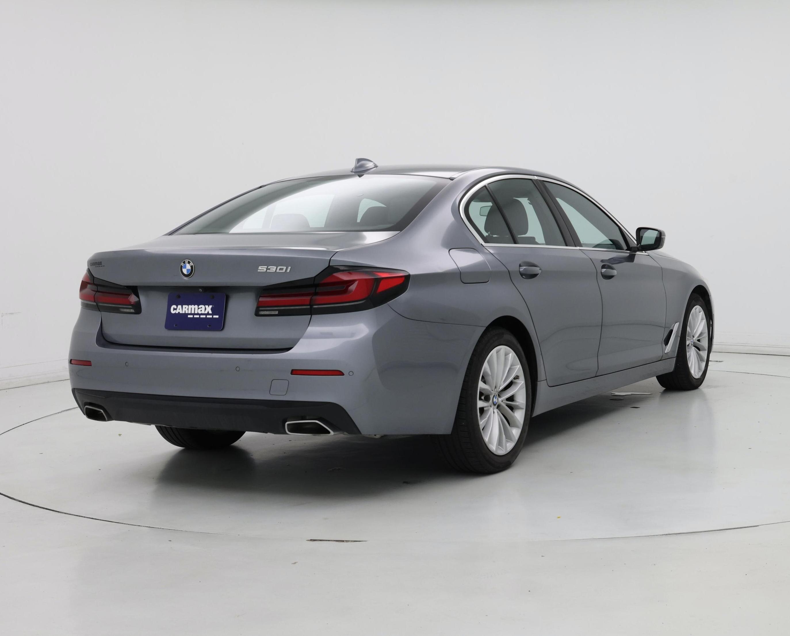 Thumbnail: 2021 BMW 5 Series - 8