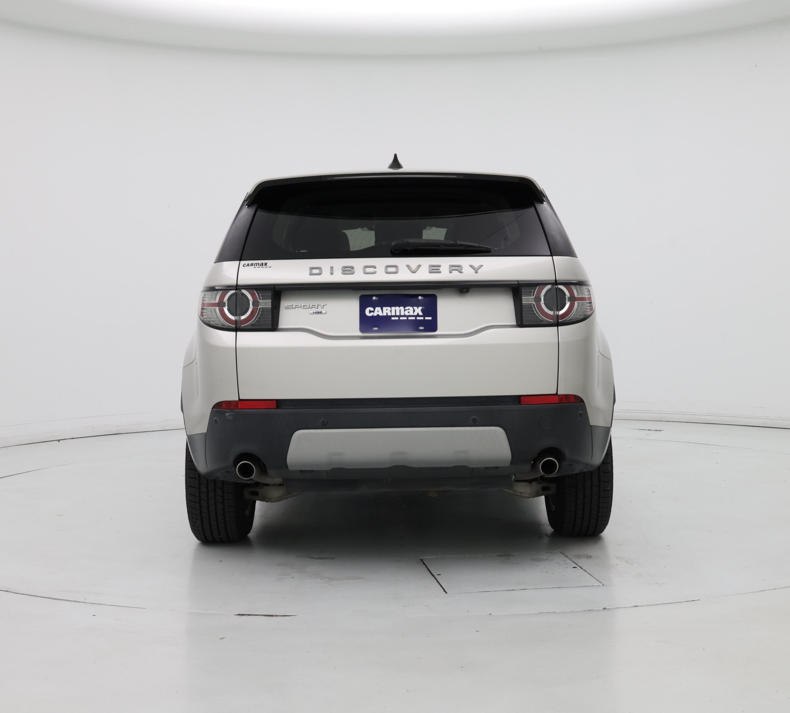 Thumbnail: 2017 Land Rover Discovery Sport - 6
