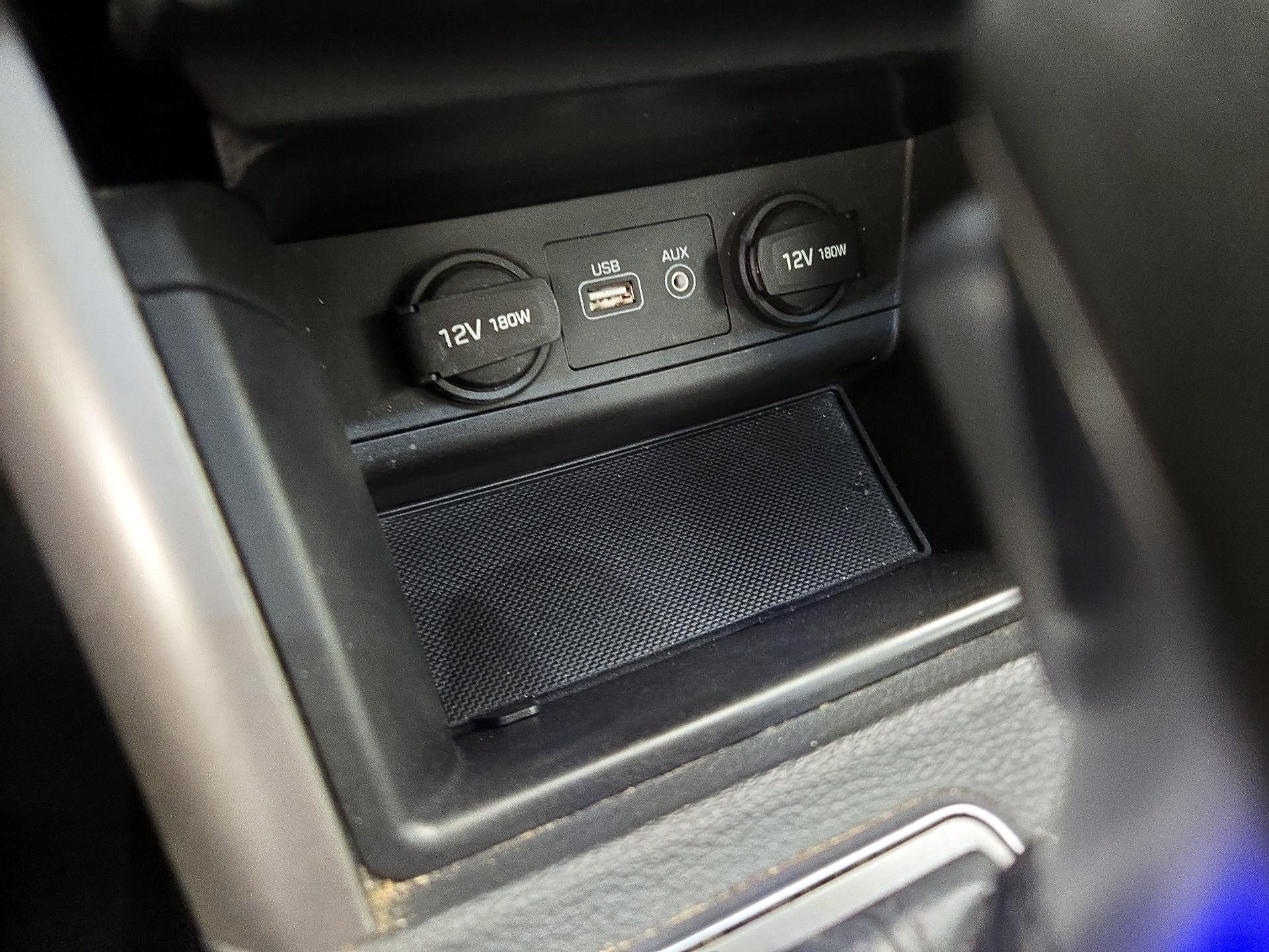 Thumbnail: 2015 Hyundai Sonata - 19