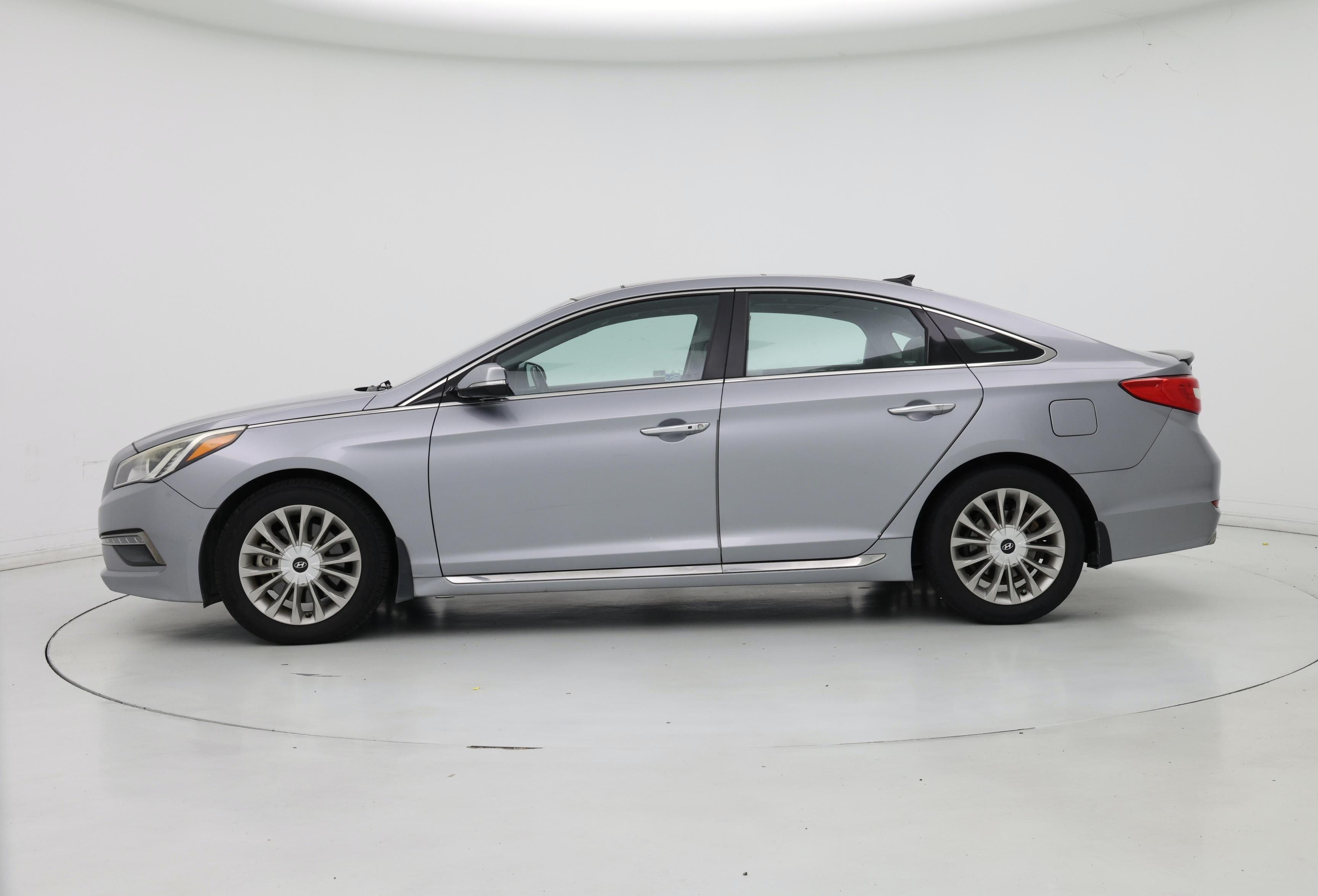 Thumbnail: 2015 Hyundai Sonata - 3