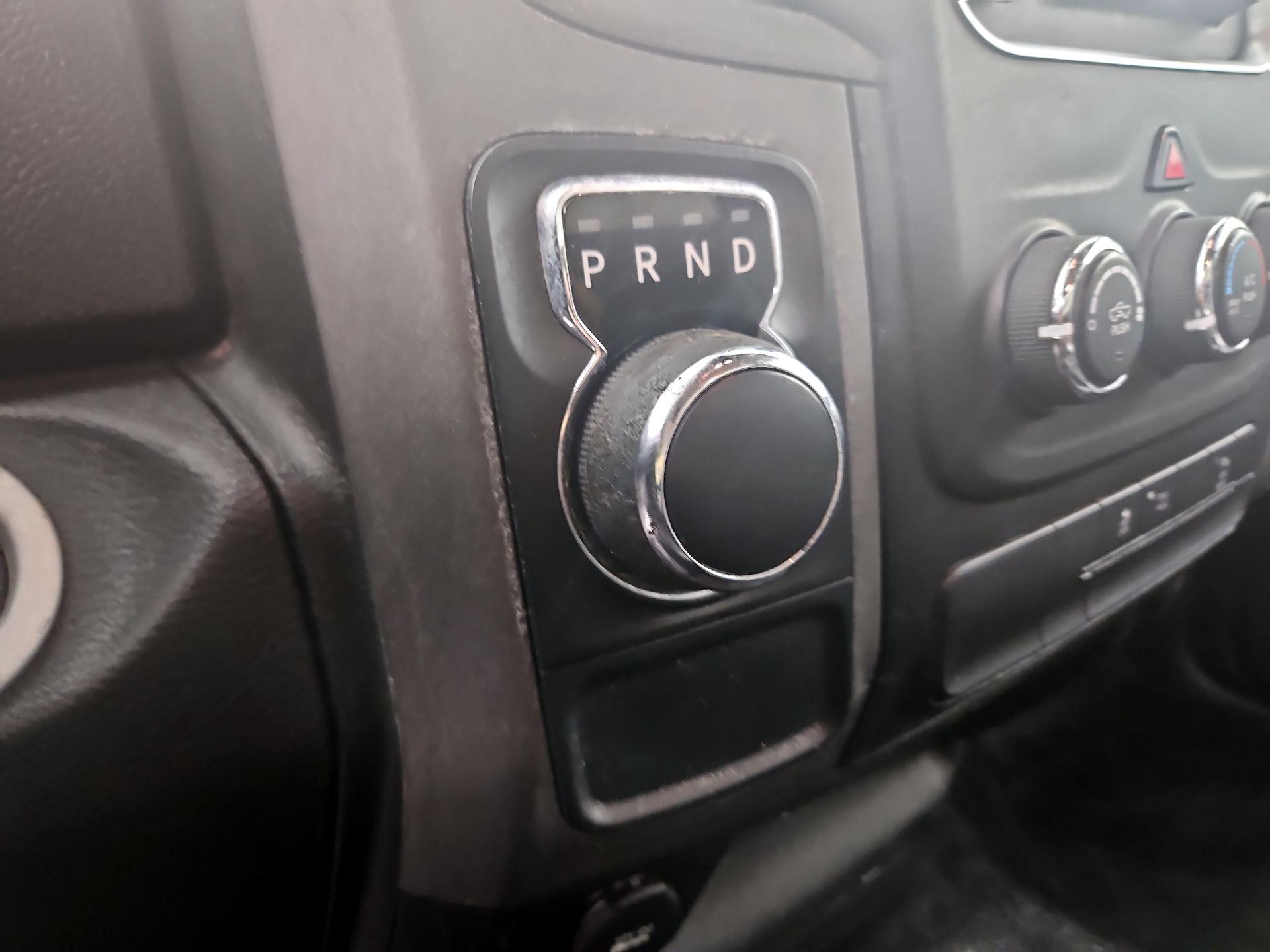 Thumbnail: 2021 RAM 1500 Classic - 16