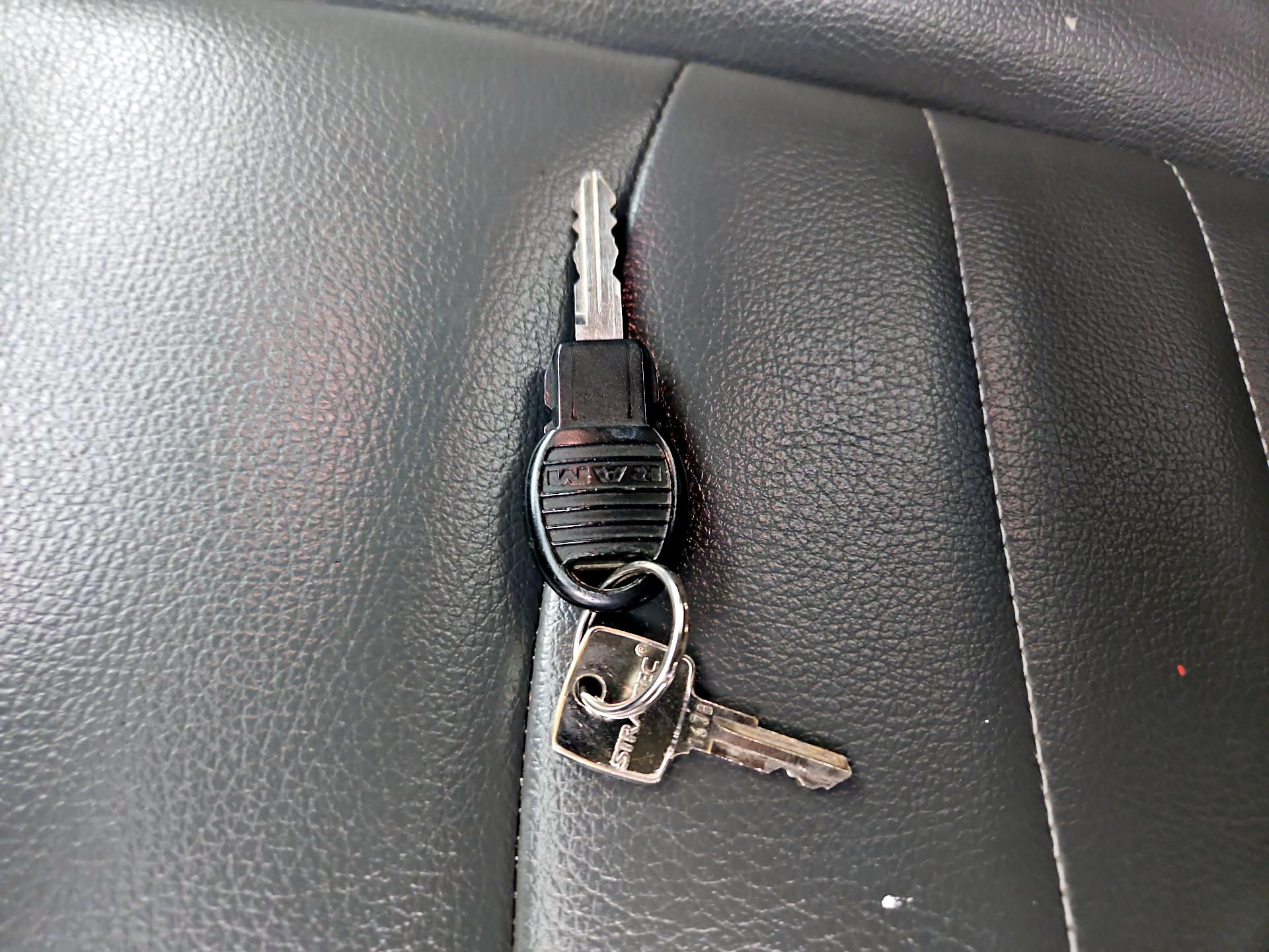 Thumbnail: 2021 RAM 1500 Classic - 20